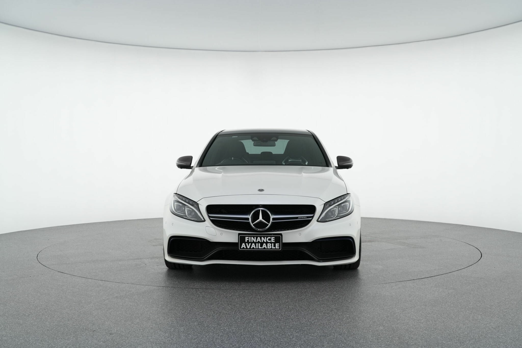Mercedes Benz C-class image 3