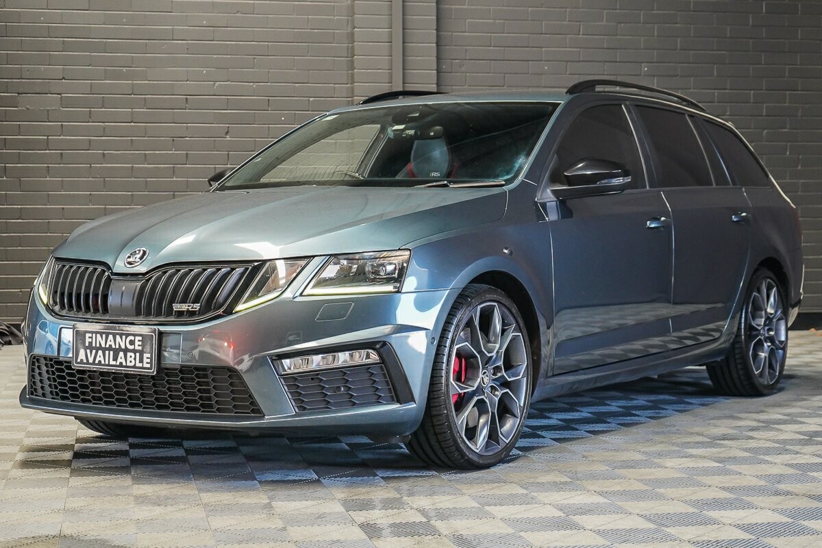 Skoda Octavia image 4