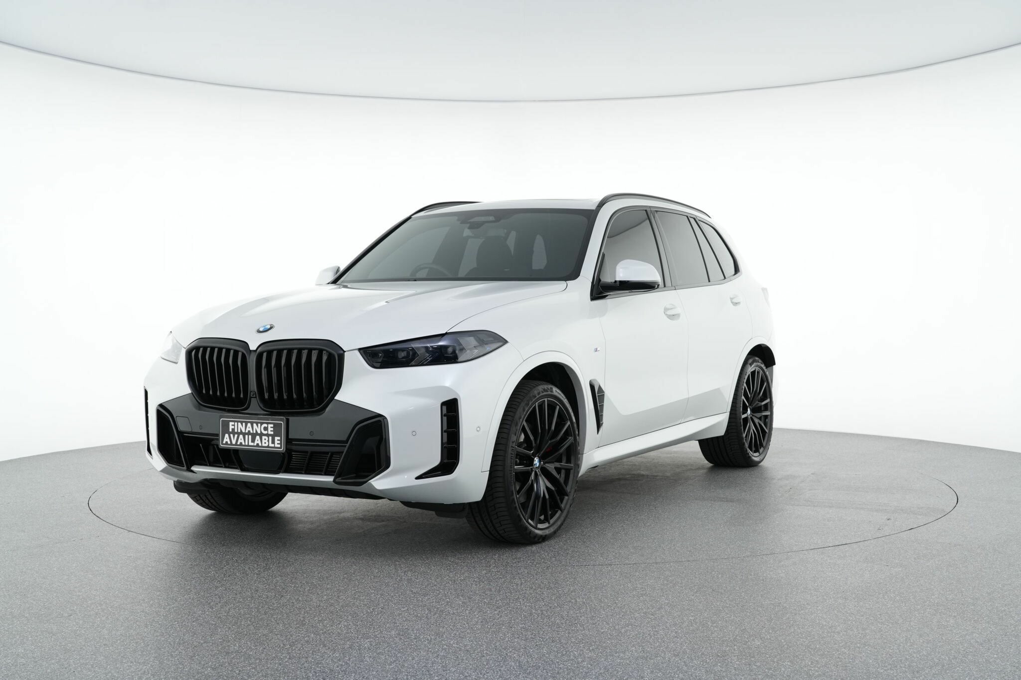 BMW X5 image 4