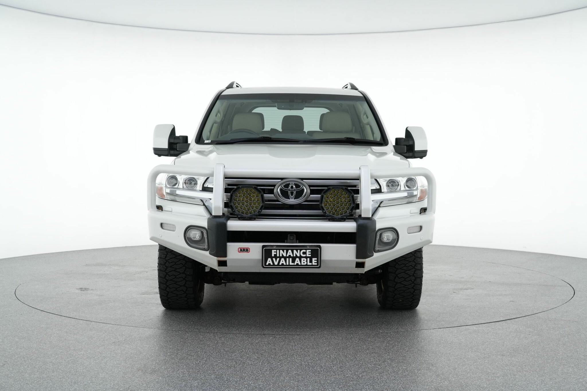 Toyota Landcruiser image 3