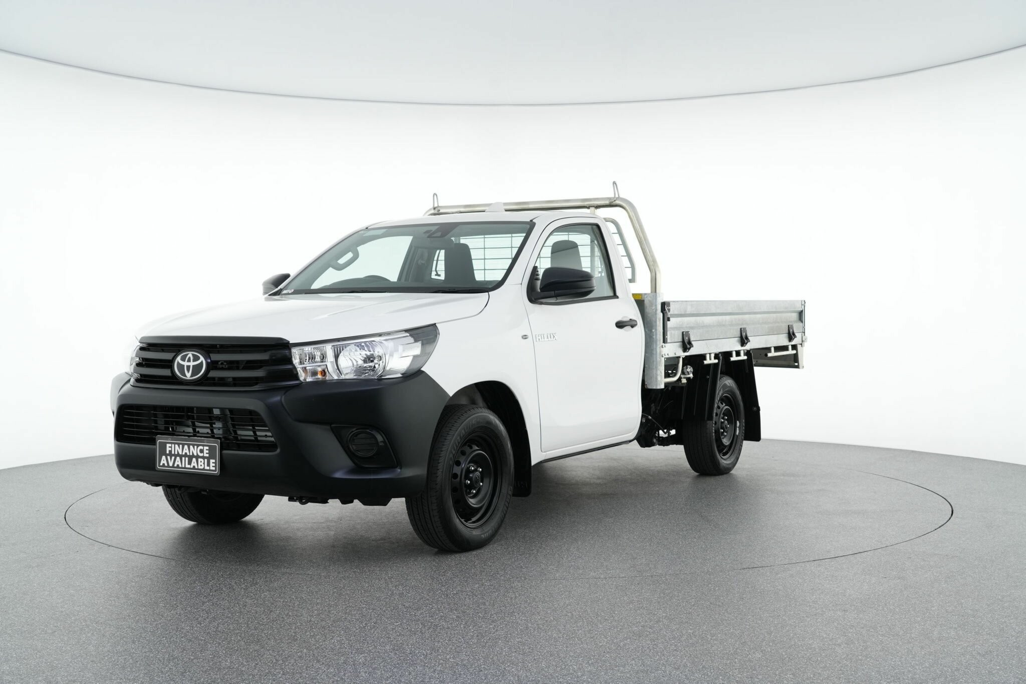 Toyota Hilux image 4