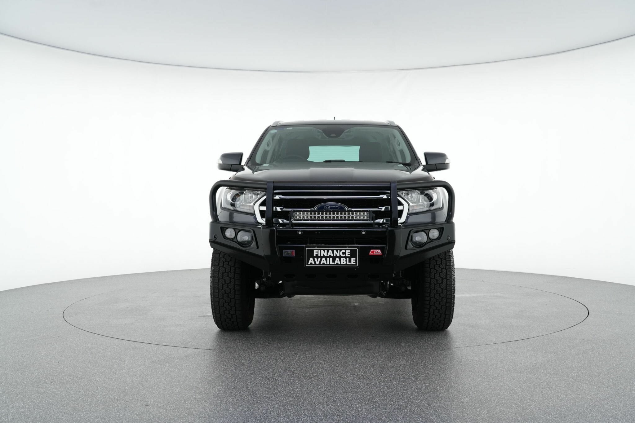 Ford Everest image 3