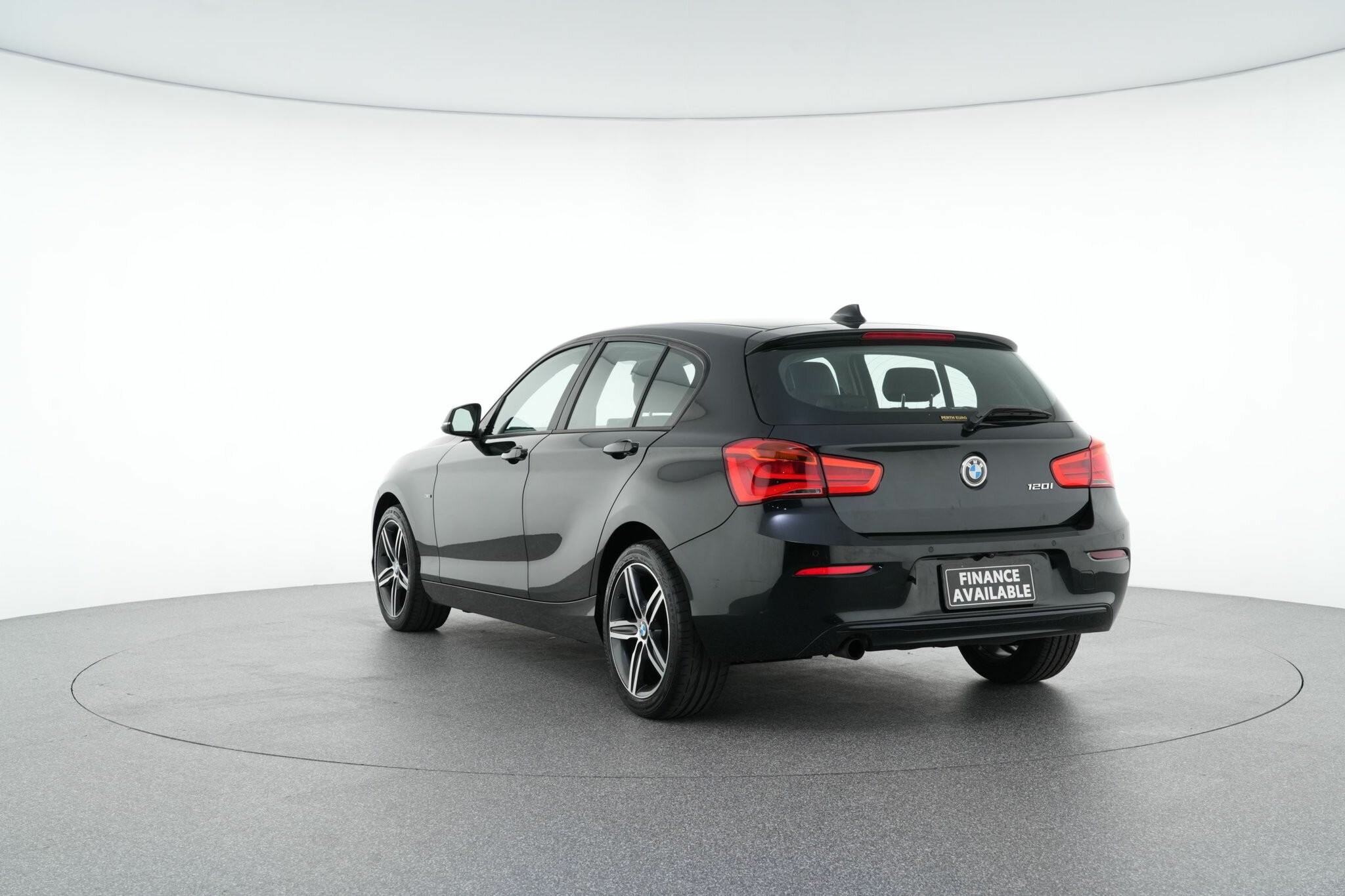 BMW 1 Series image 4