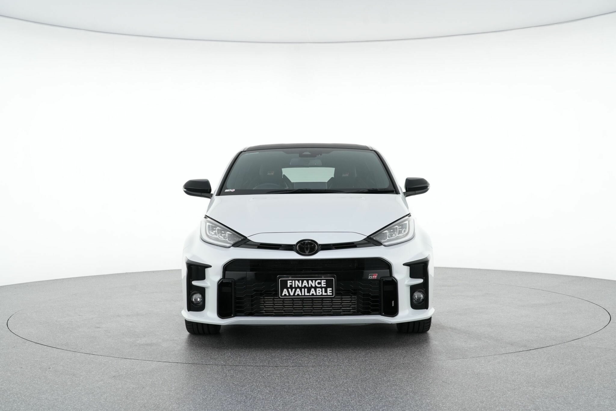 Toyota Yaris image 3