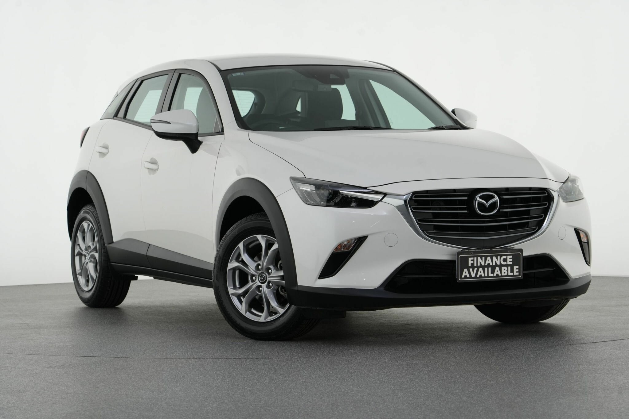 Mazda Cx-3 image 1