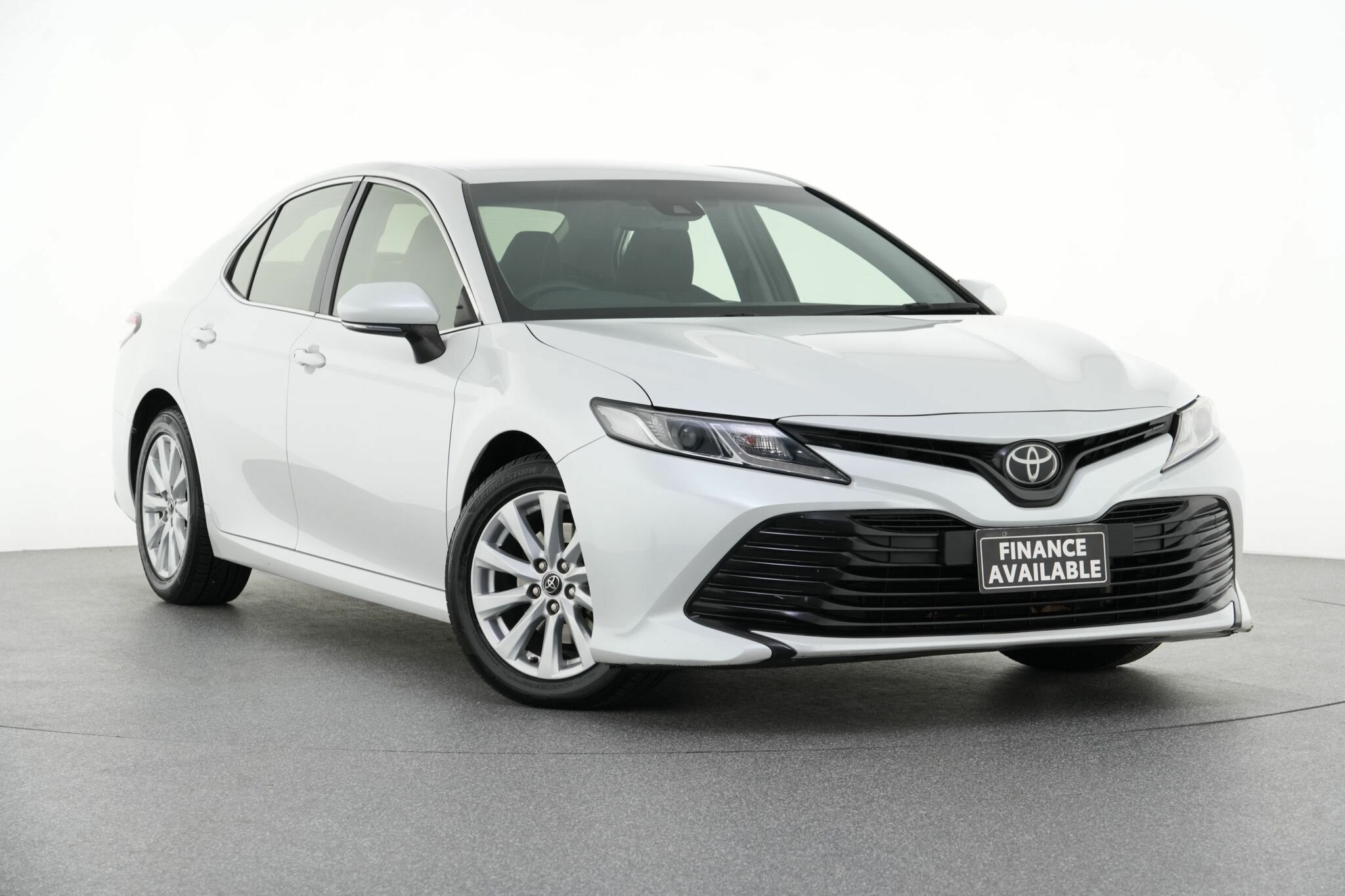 Toyota Camry image 1