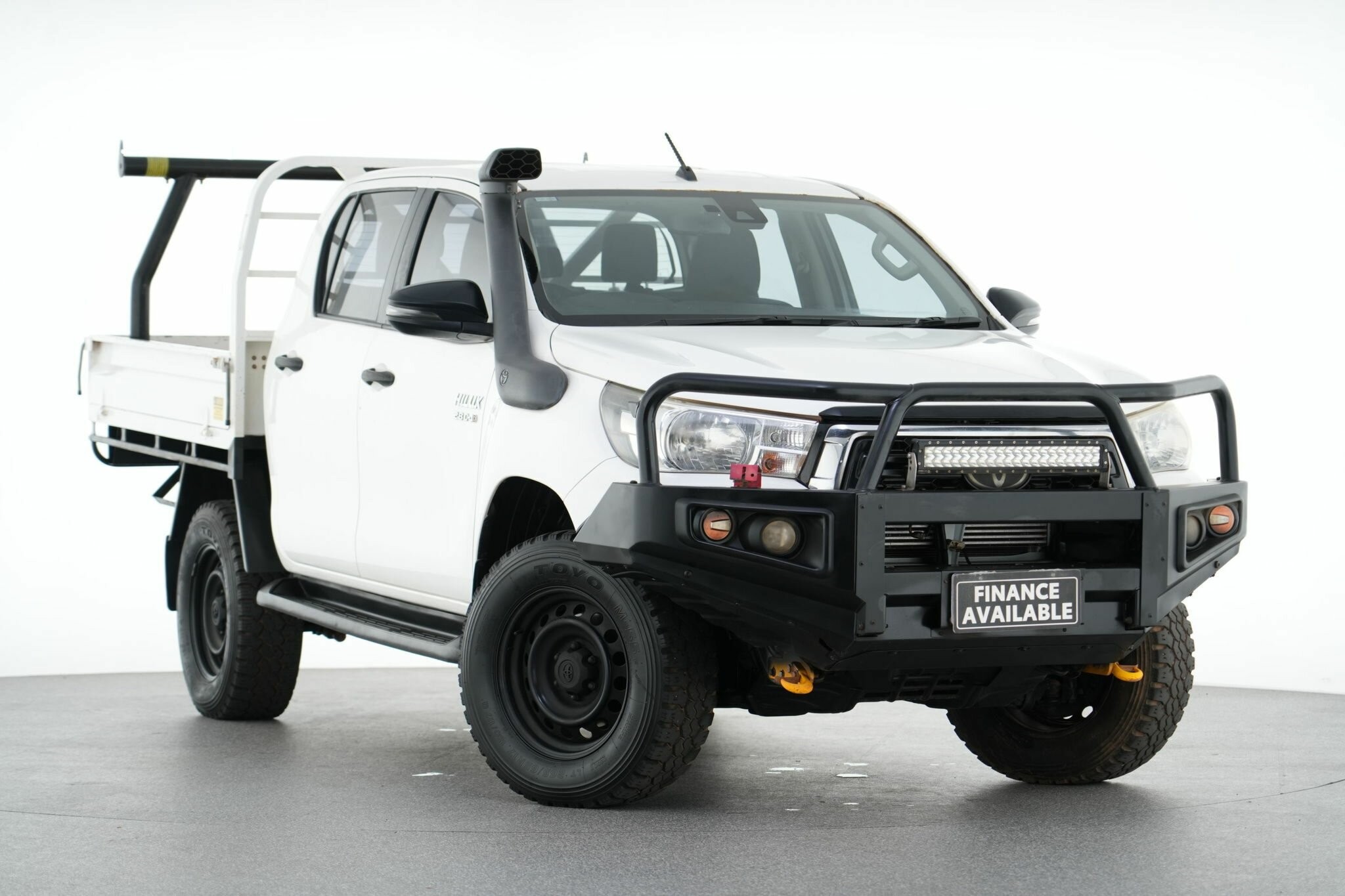Toyota Hilux image 1