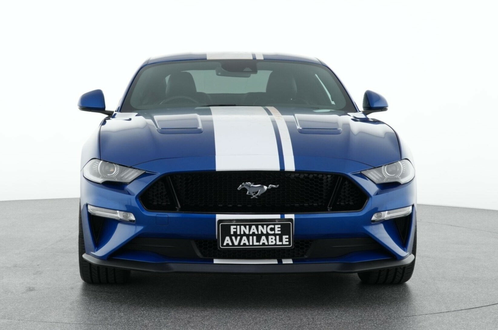 Ford Mustang image 3