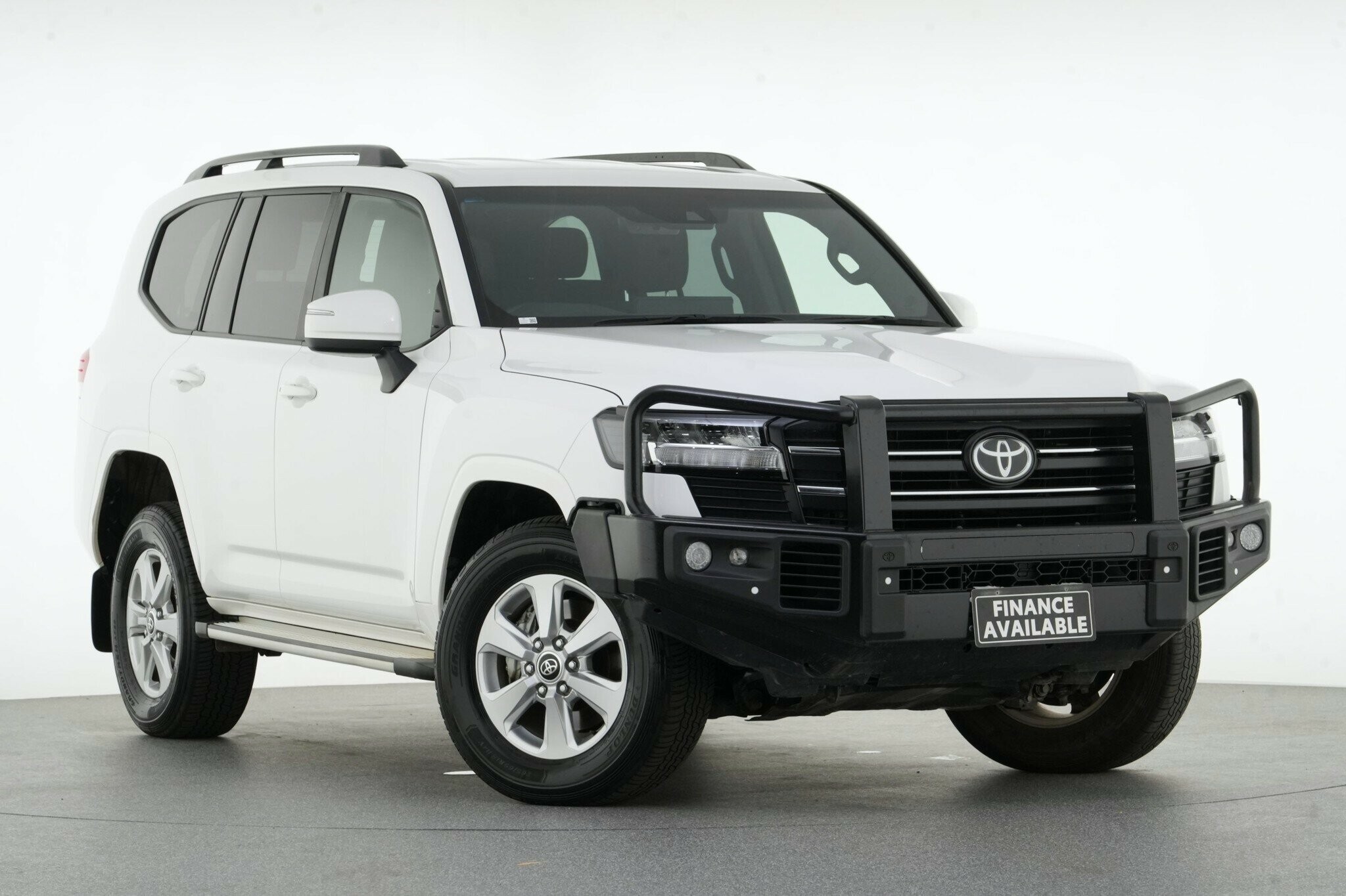 Toyota Landcruiser image 1