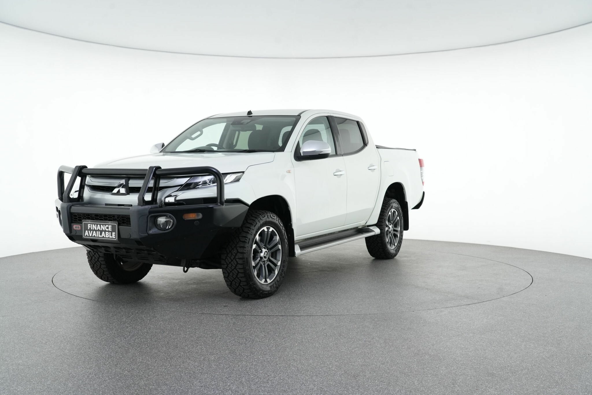 Mitsubishi Triton image 4