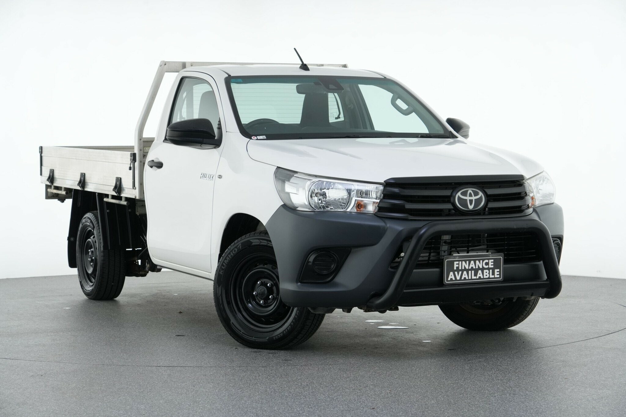 Toyota Hilux image 1