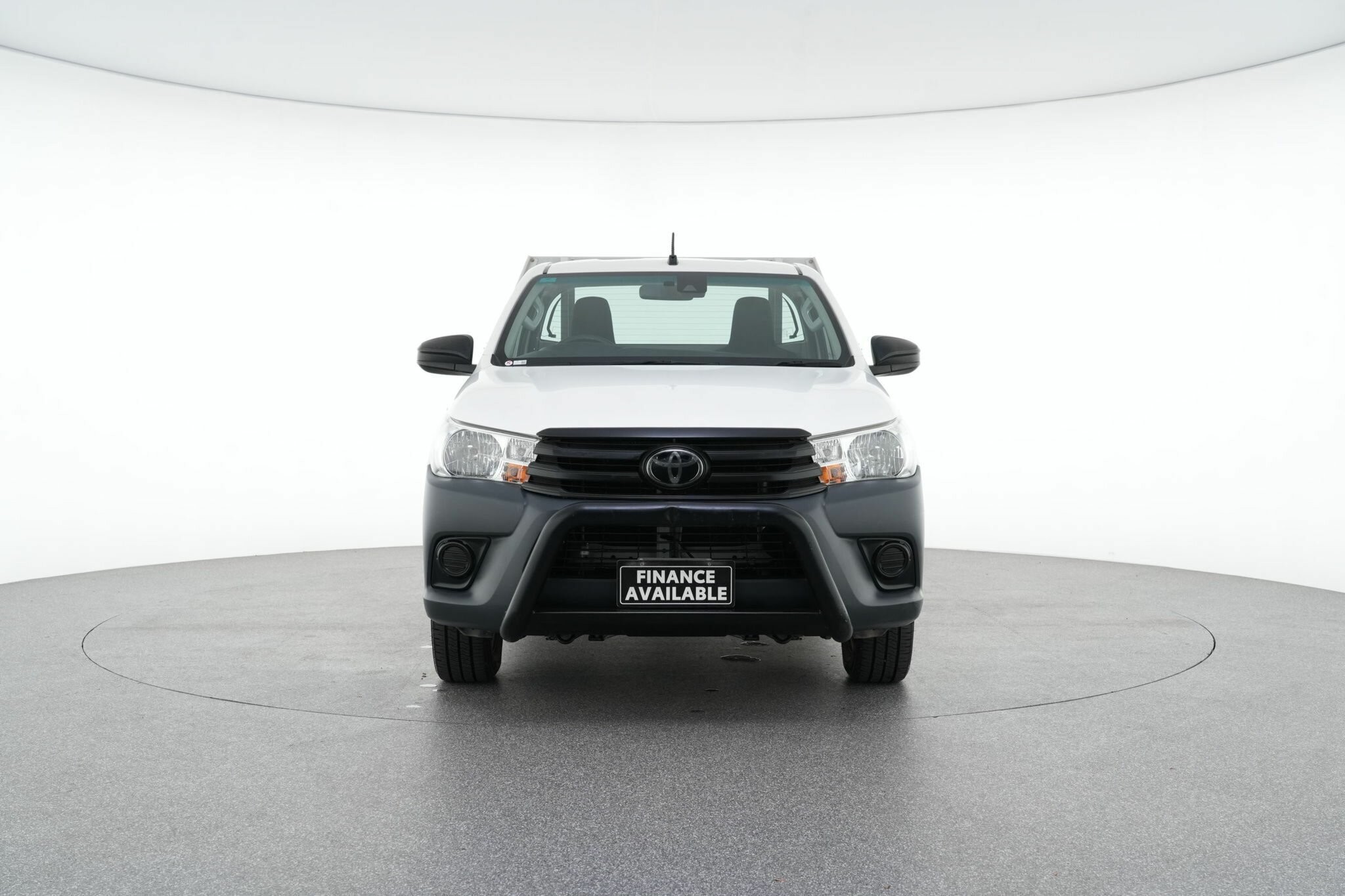 Toyota Hilux image 3