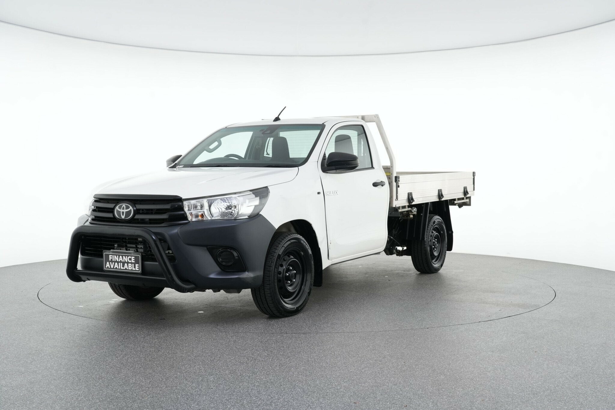 Toyota Hilux image 4