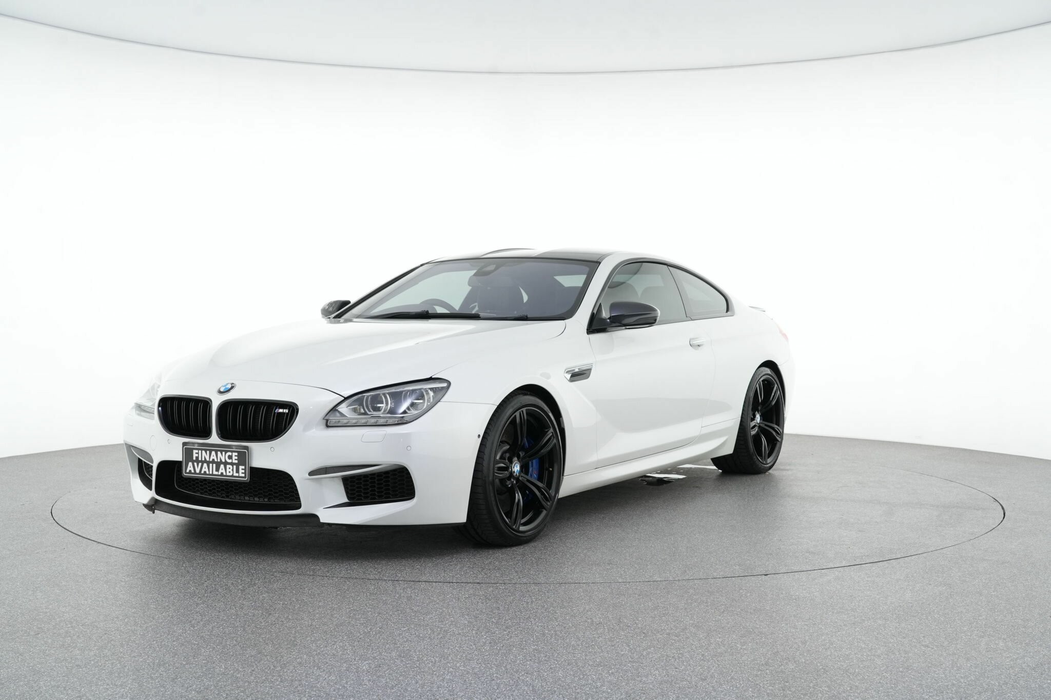 BMW M6 image 4