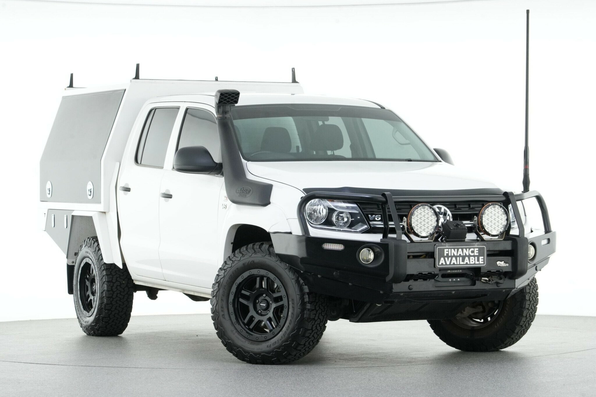 Volkswagen Amarok image 1