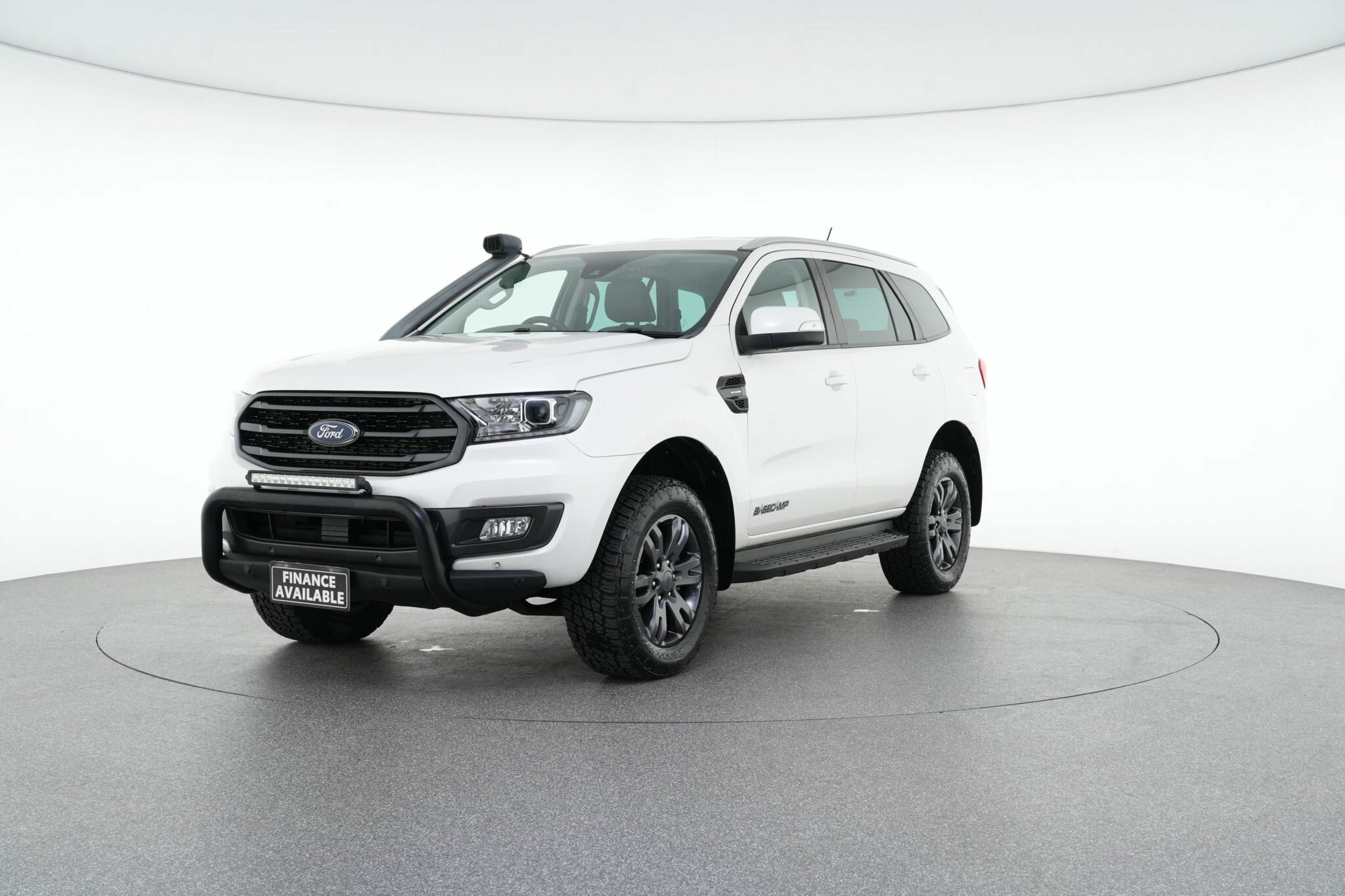 Ford Everest image 4