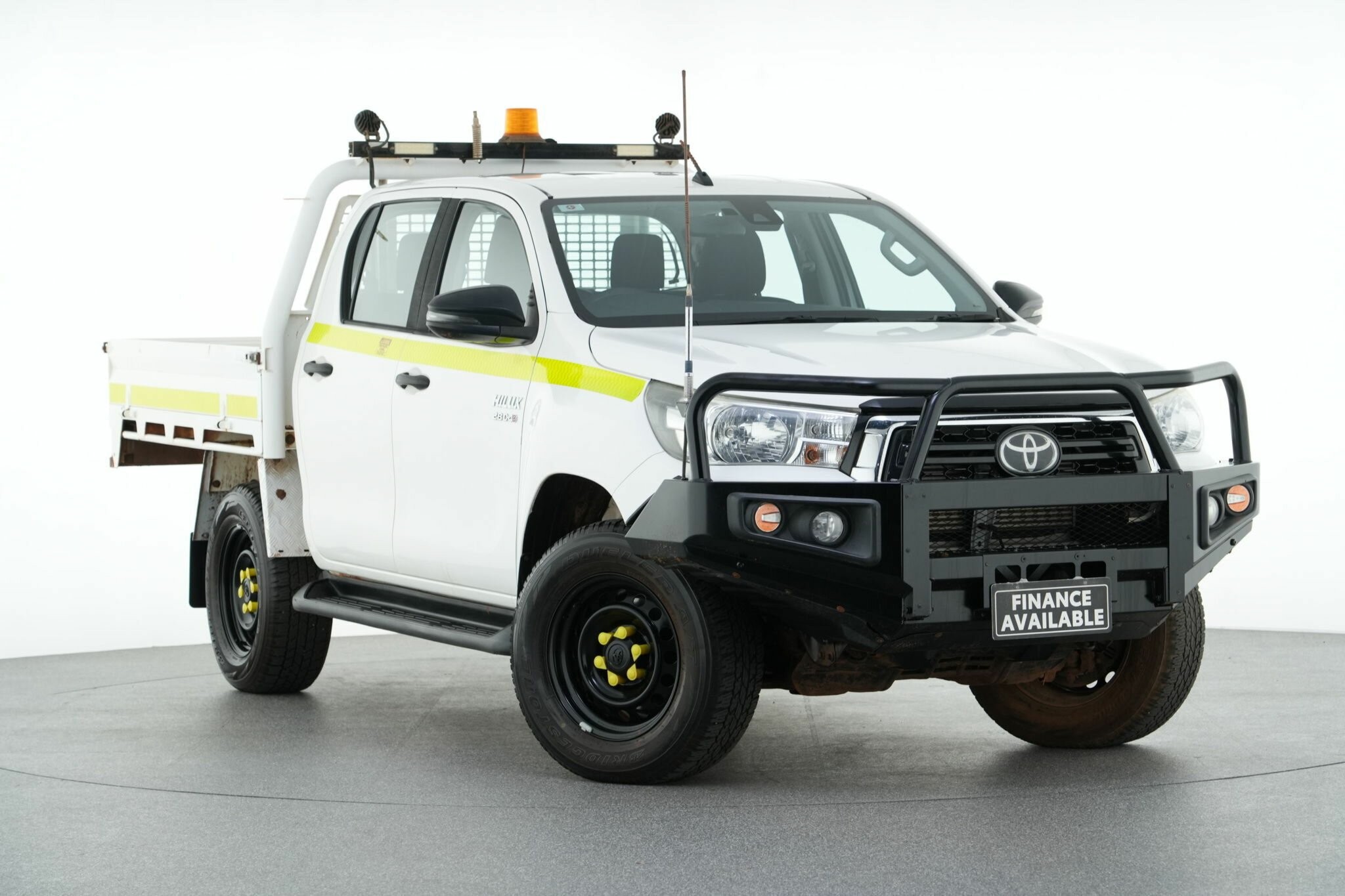 Toyota Hilux image 1