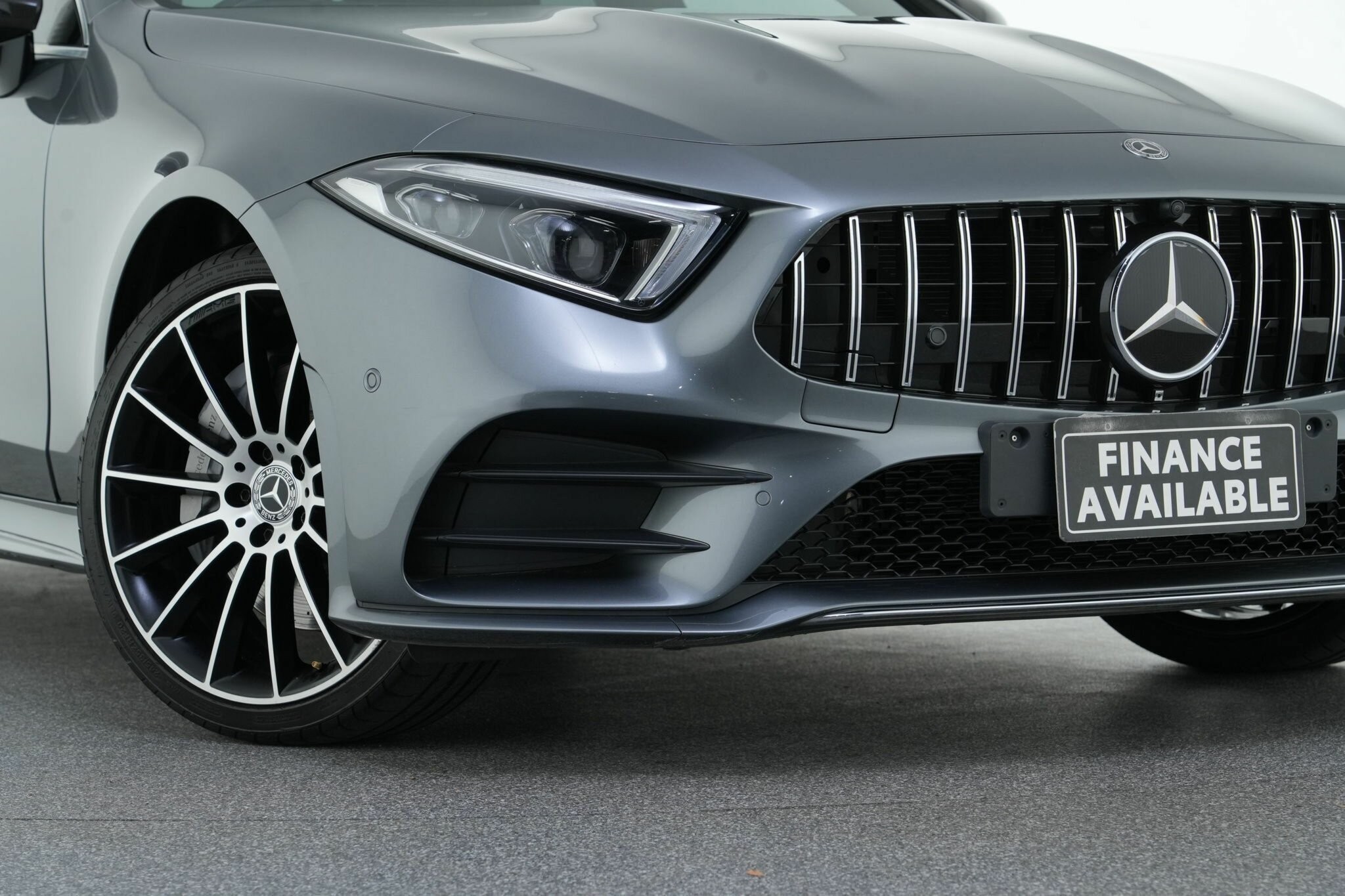 Mercedes Benz Cls-class image 2