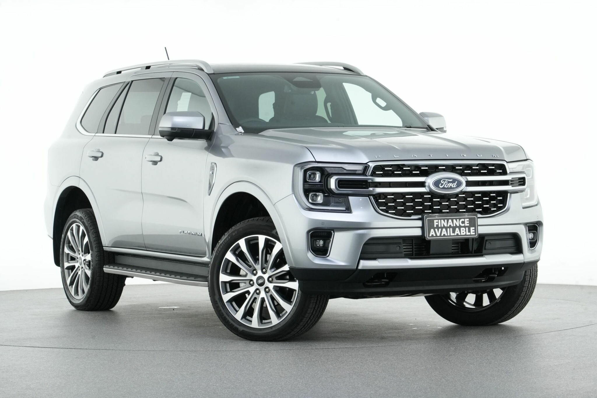 Ford Everest image 1