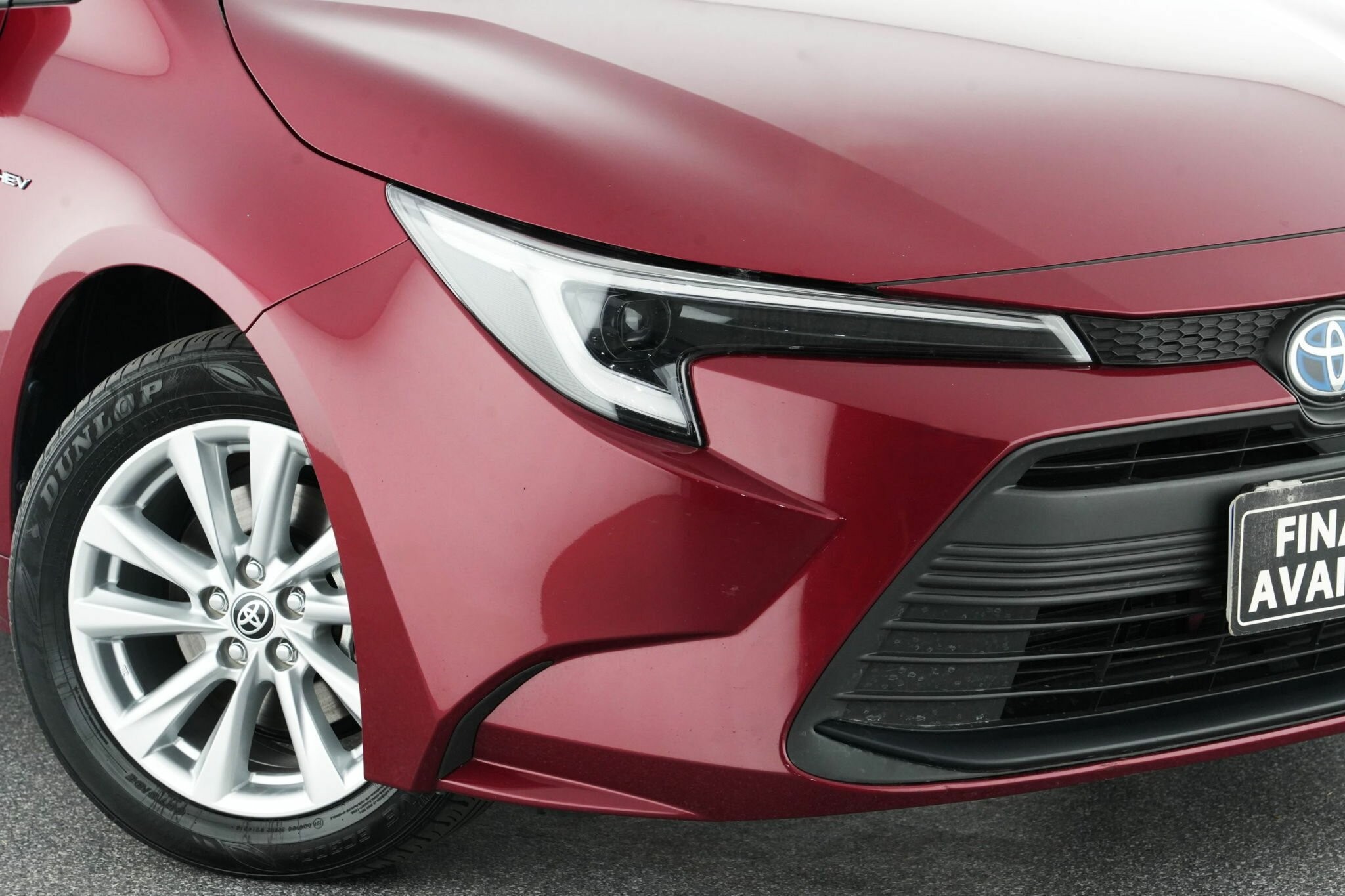 Toyota Corolla image 2