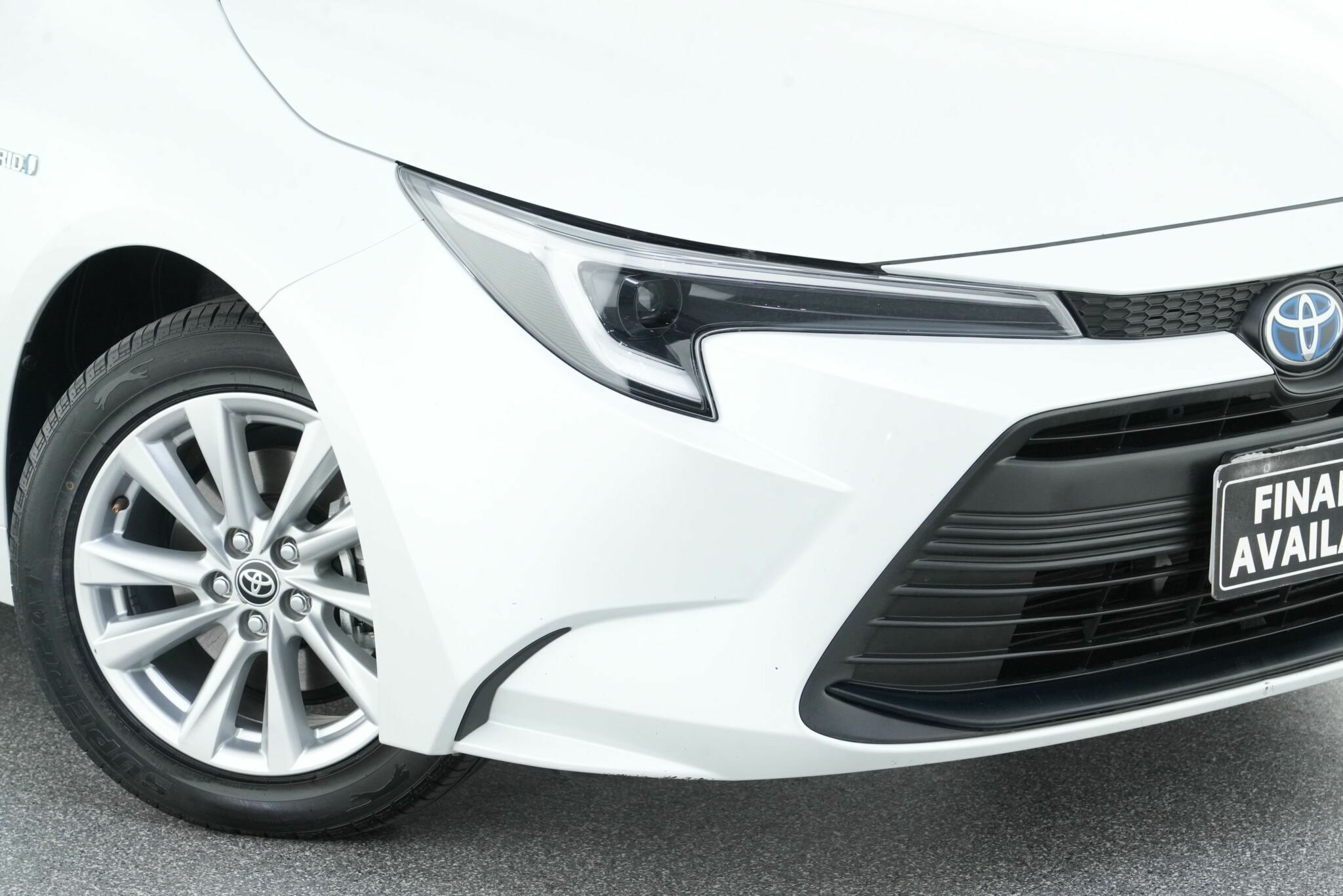 Toyota Corolla image 2
