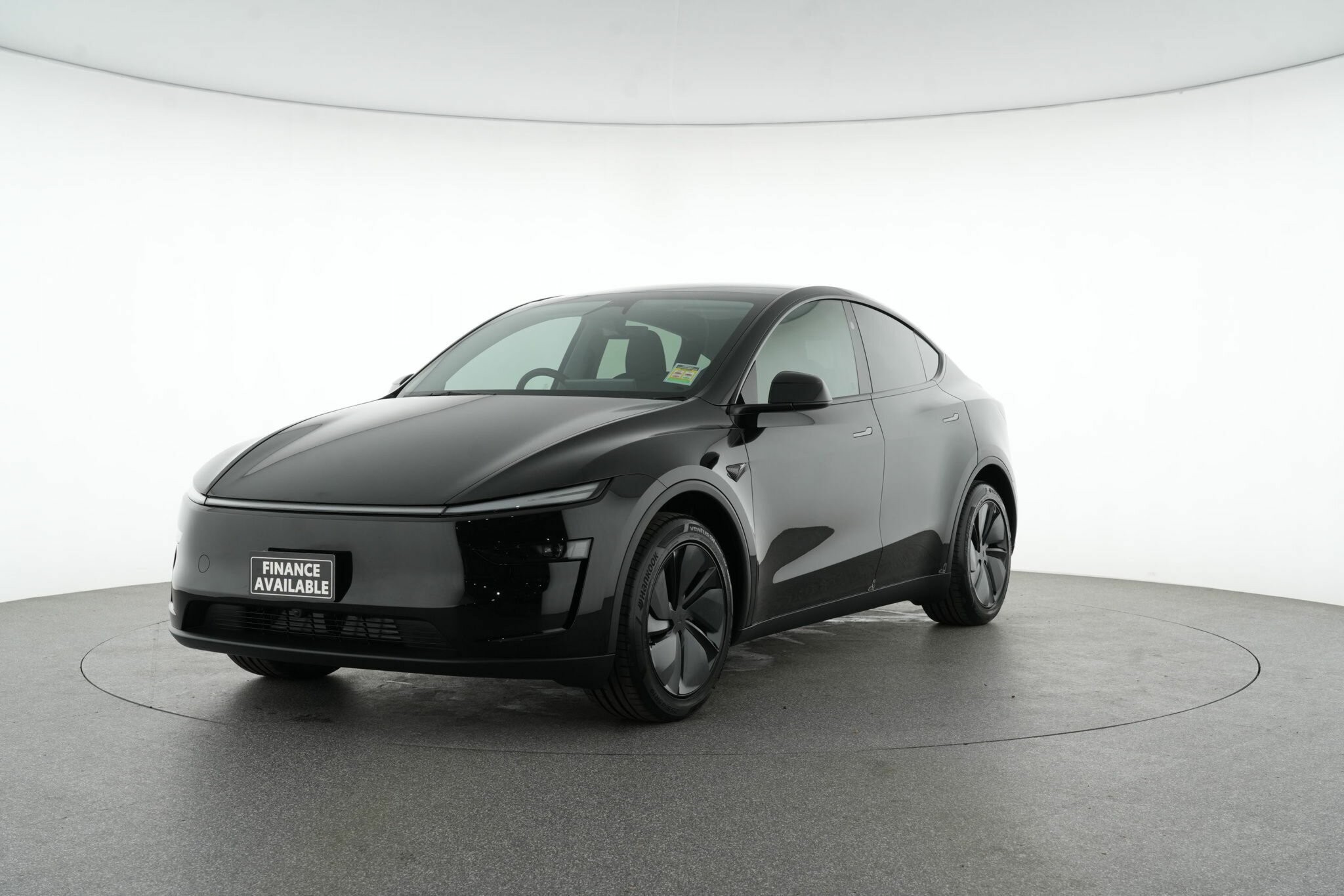 Tesla Model Y image 4
