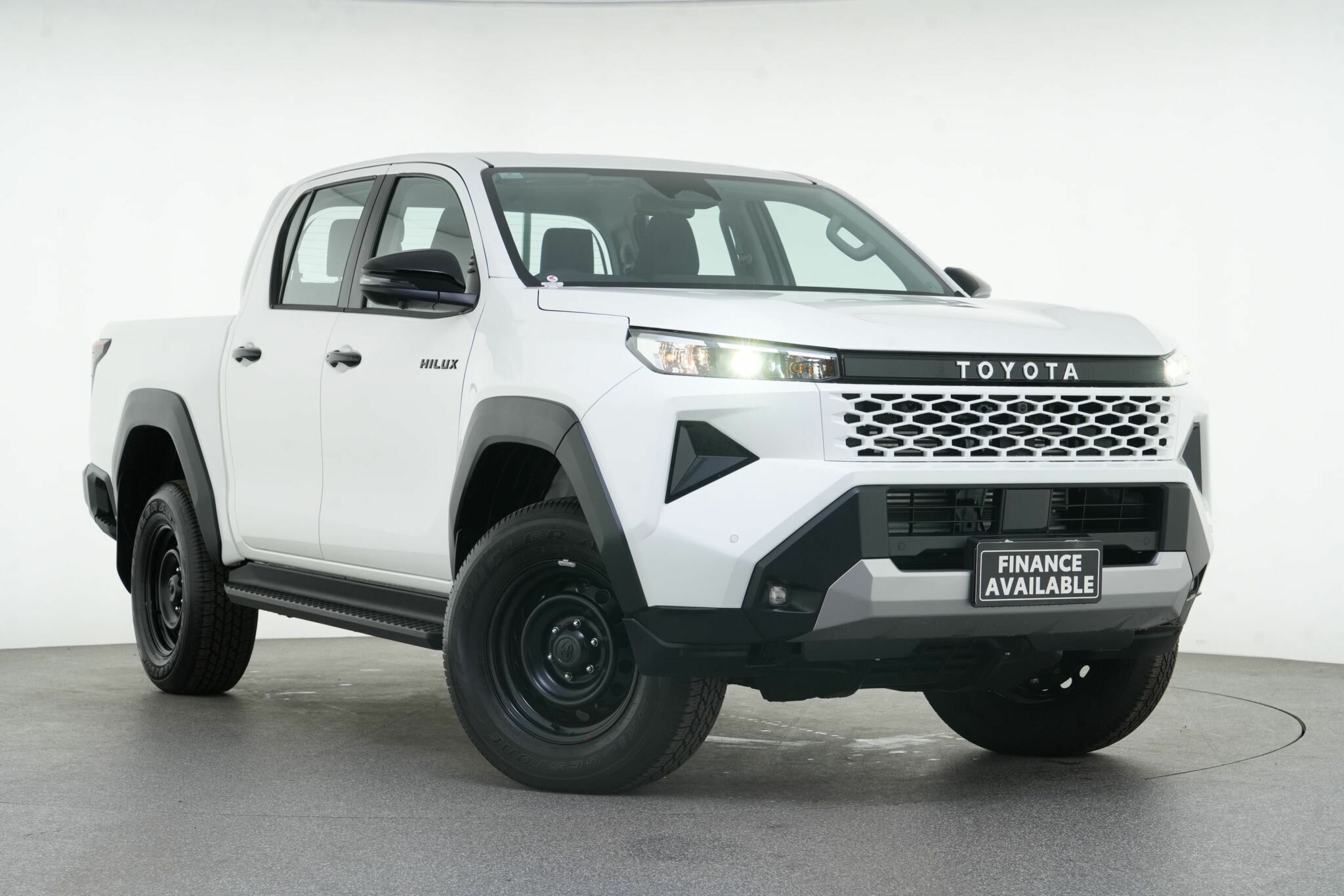Toyota Hilux image 1