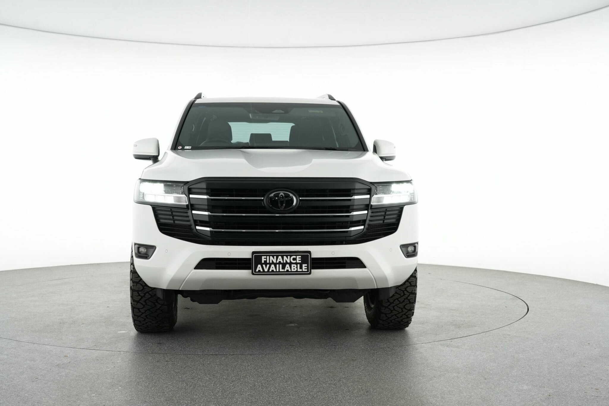 Toyota Landcruiser image 3