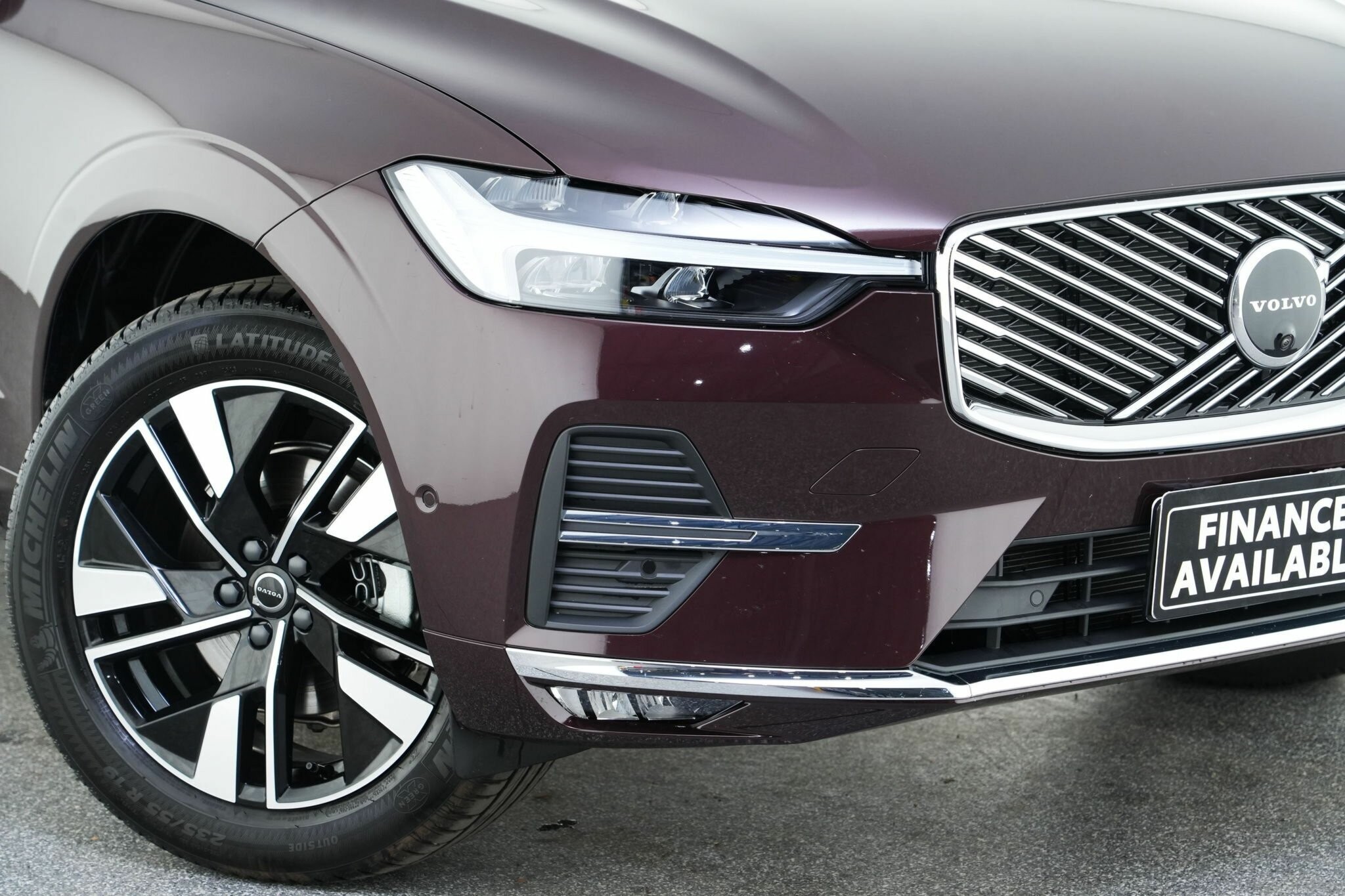 Volvo Xc60 image 2
