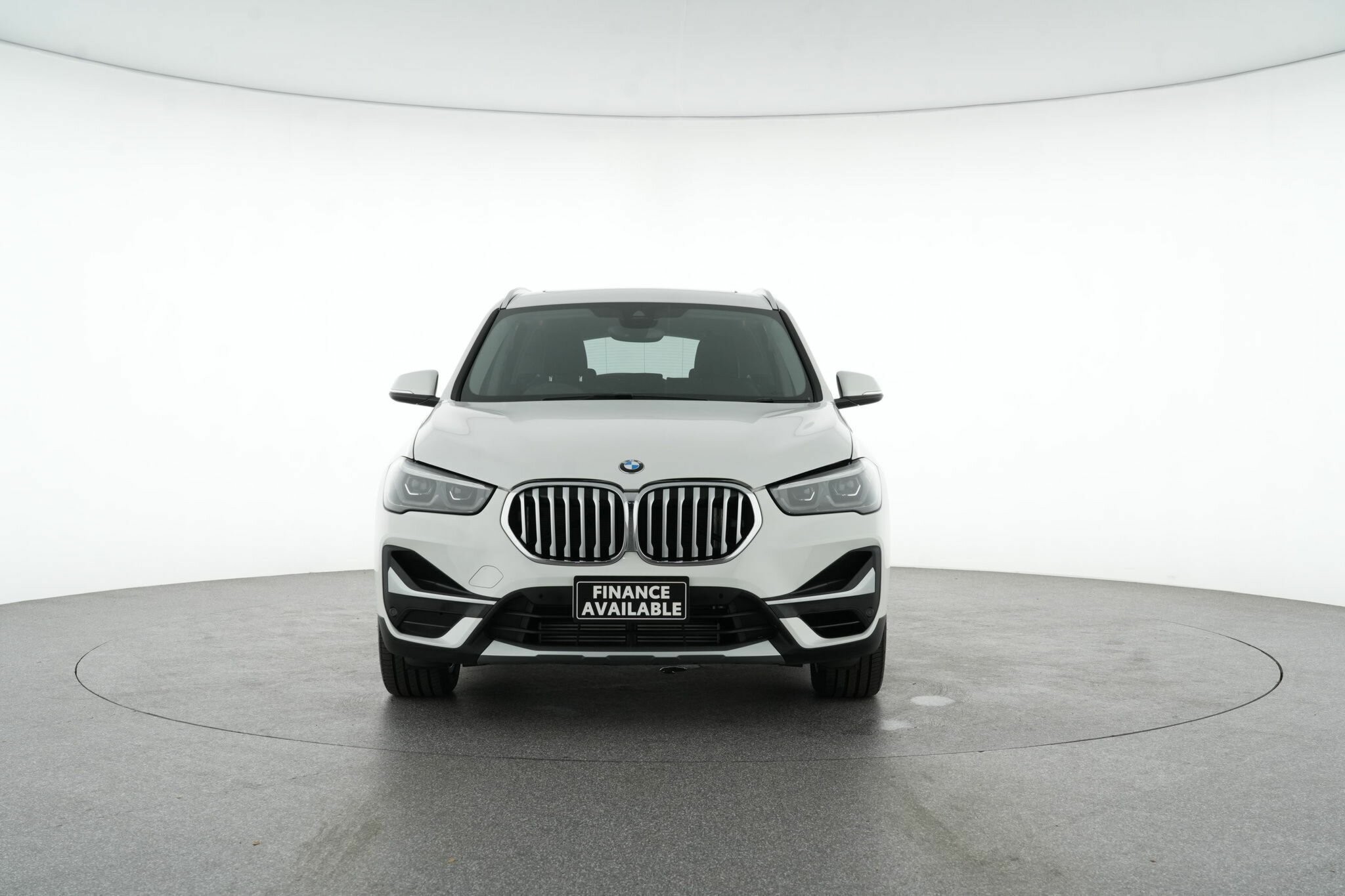 BMW X1 image 3