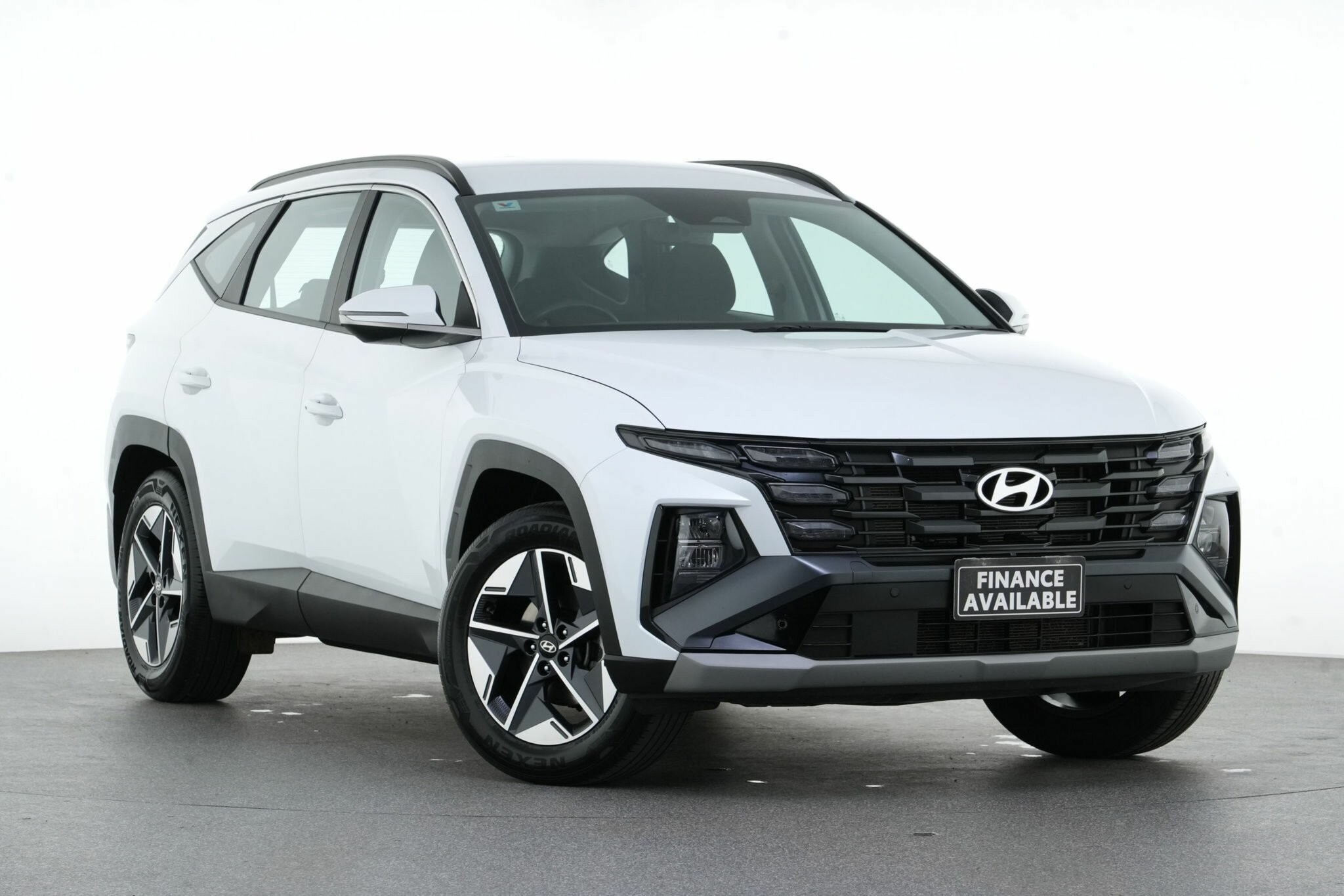 Hyundai Tucson image 1