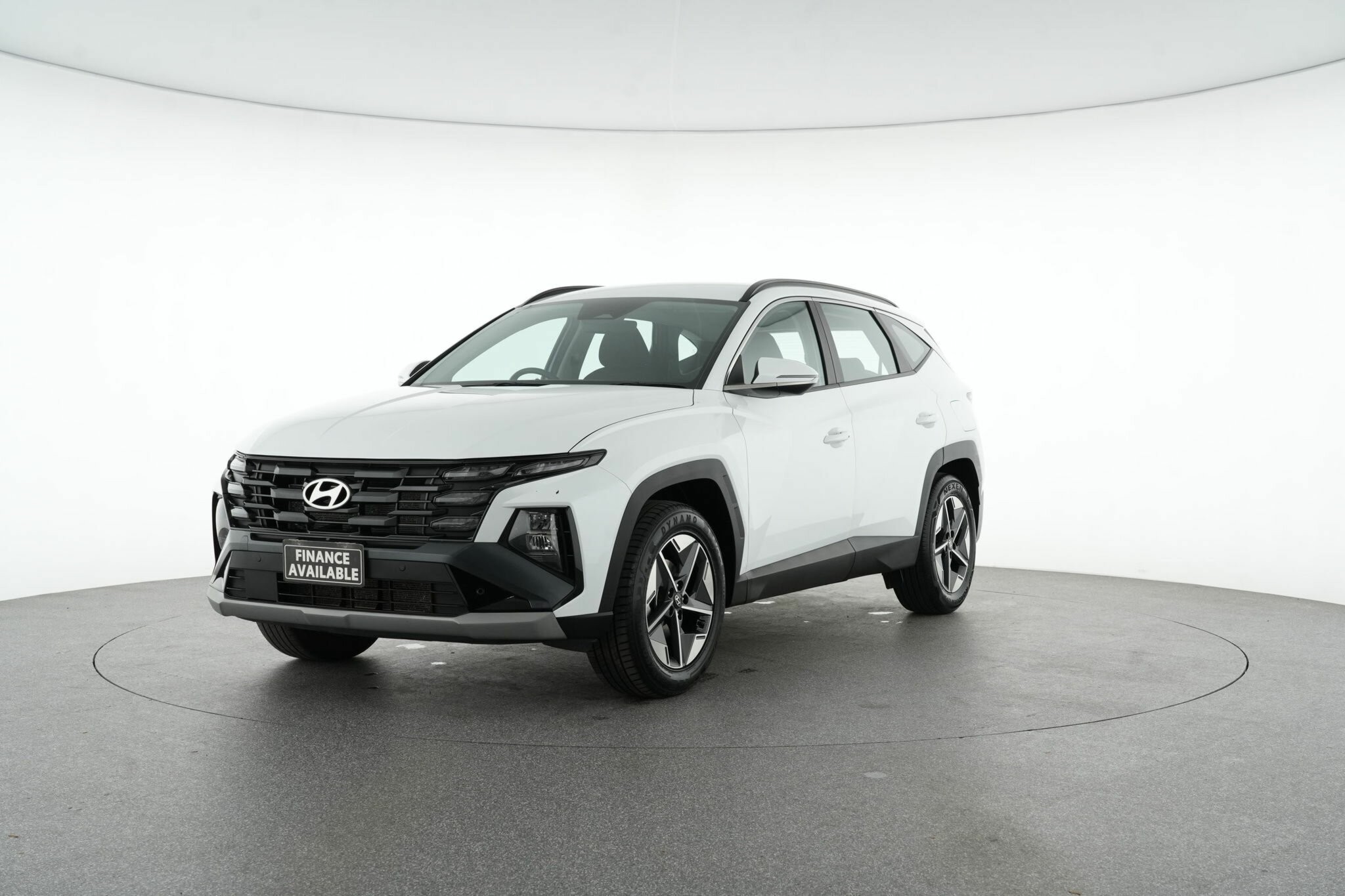 Hyundai Tucson image 4
