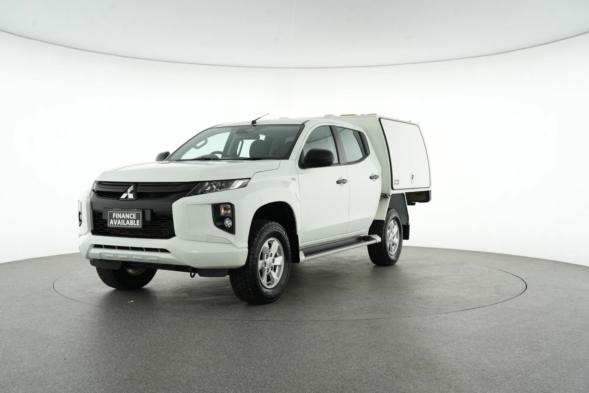 Mitsubishi Triton image 4