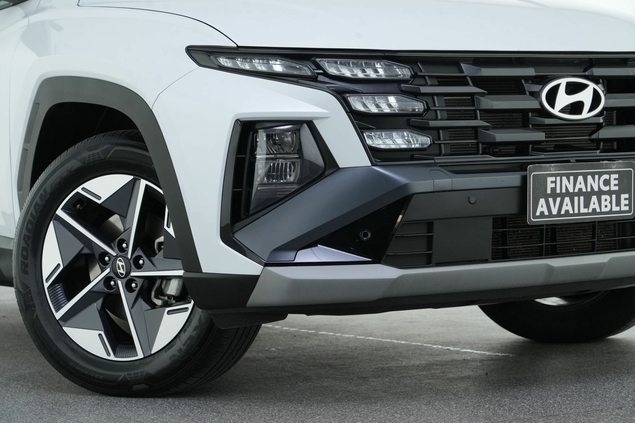 Hyundai Tucson image 2