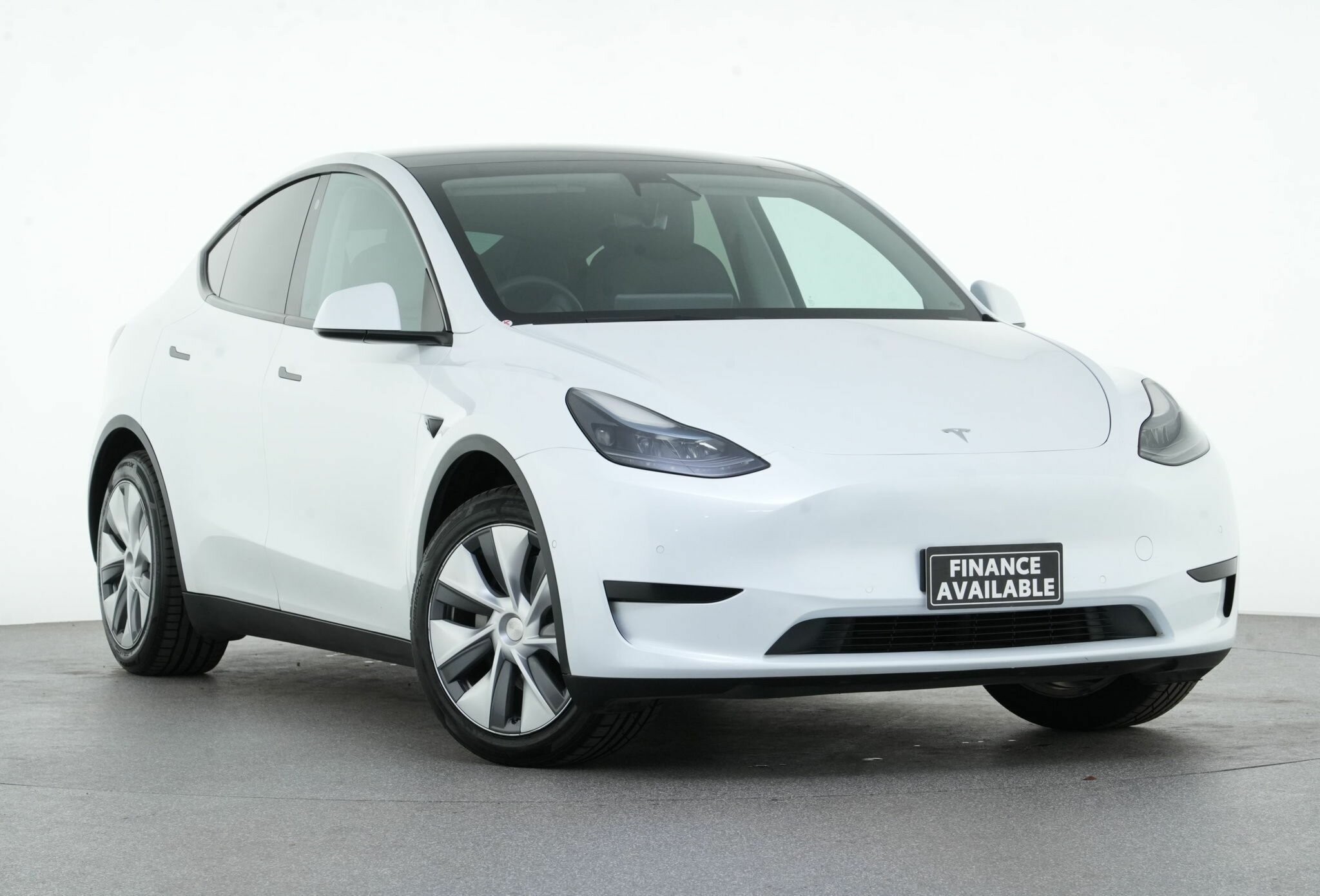 Tesla Model Y image 1