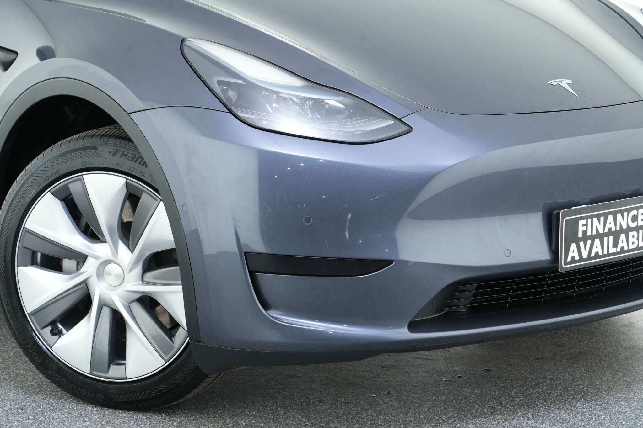 Tesla Model Y image 2