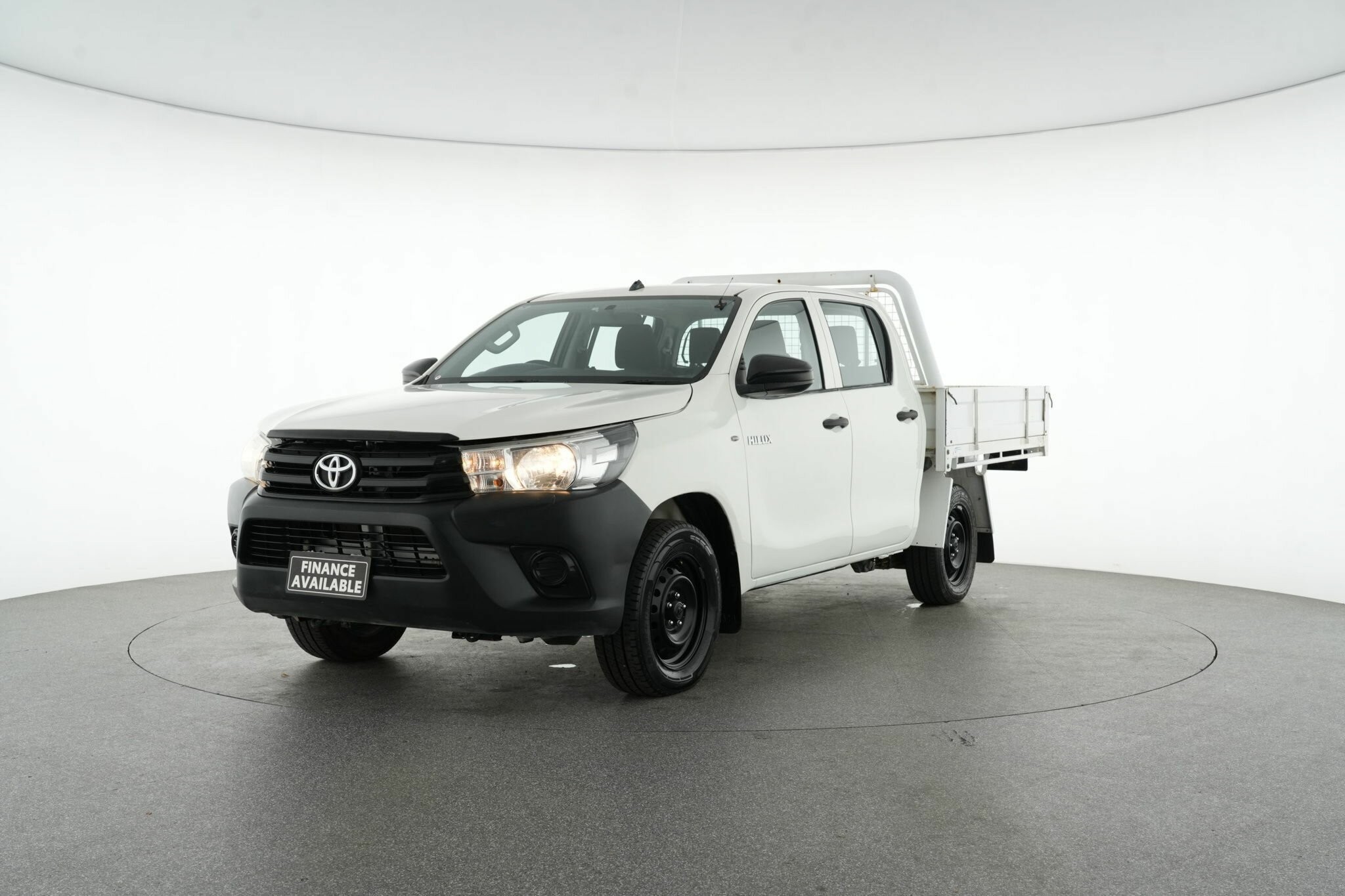Toyota Hilux image 4