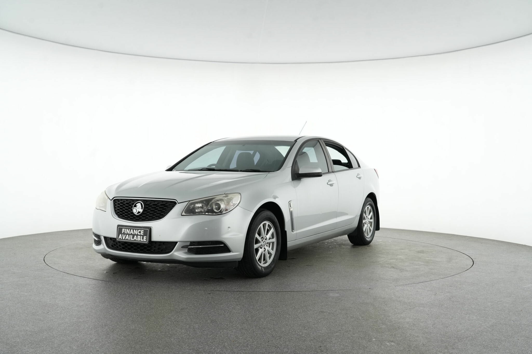 Holden Commodore image 4