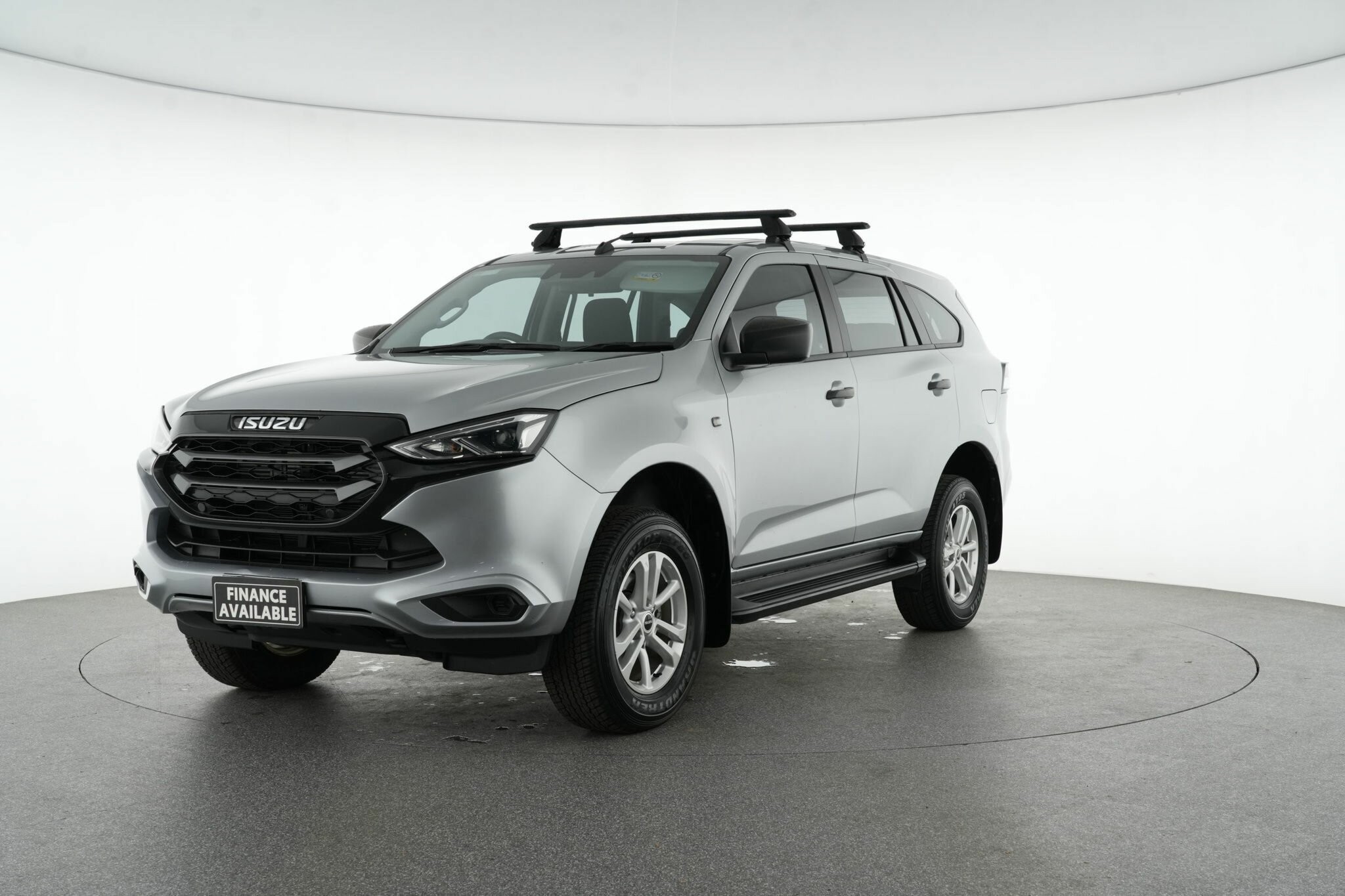 Isuzu Mu-x image 4