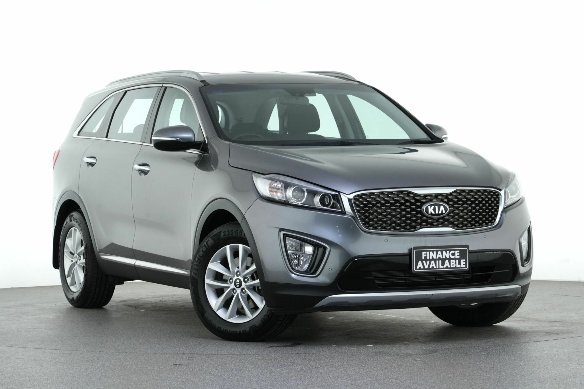 Kia Sorento image 1