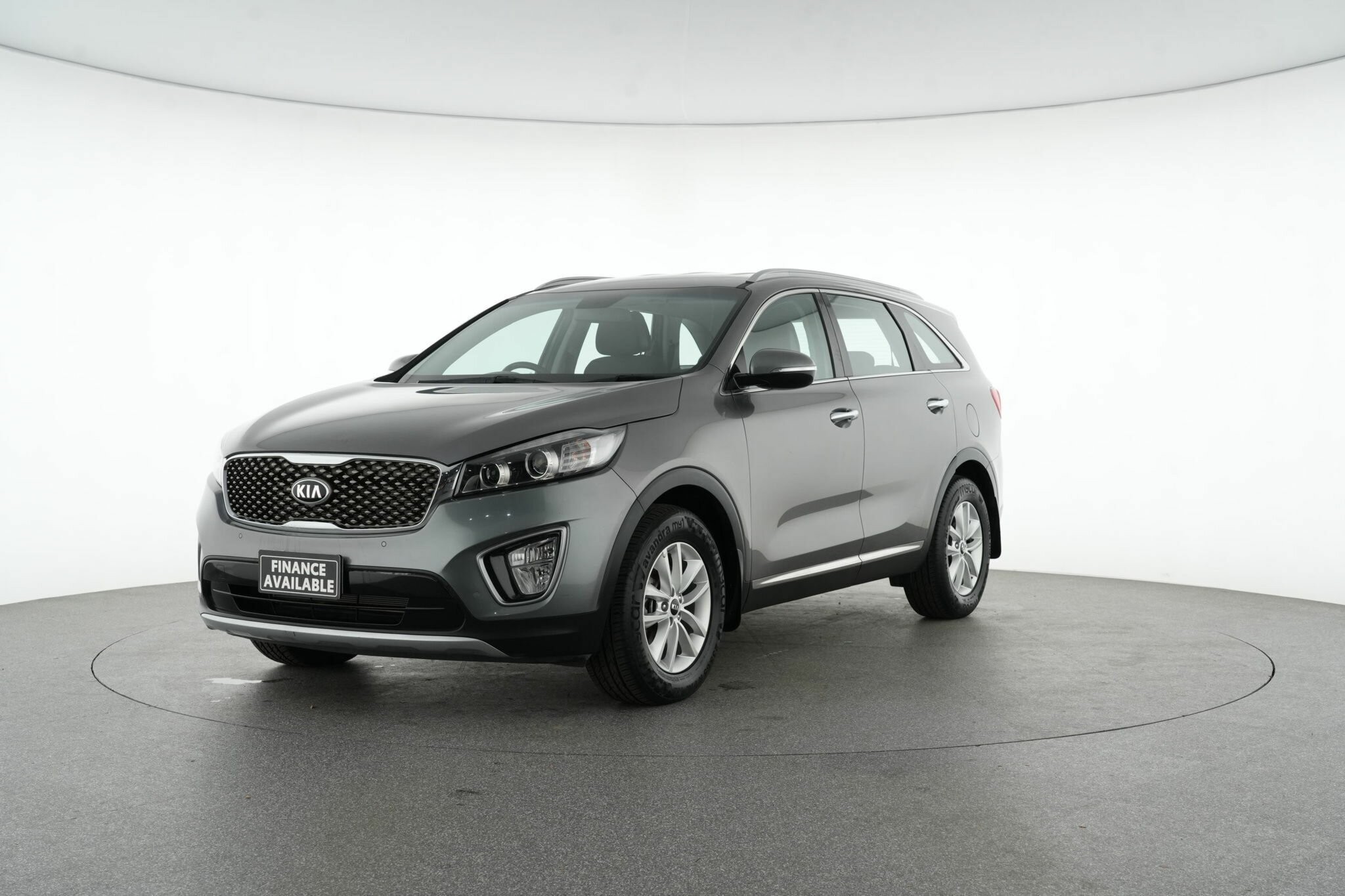 Kia Sorento image 4