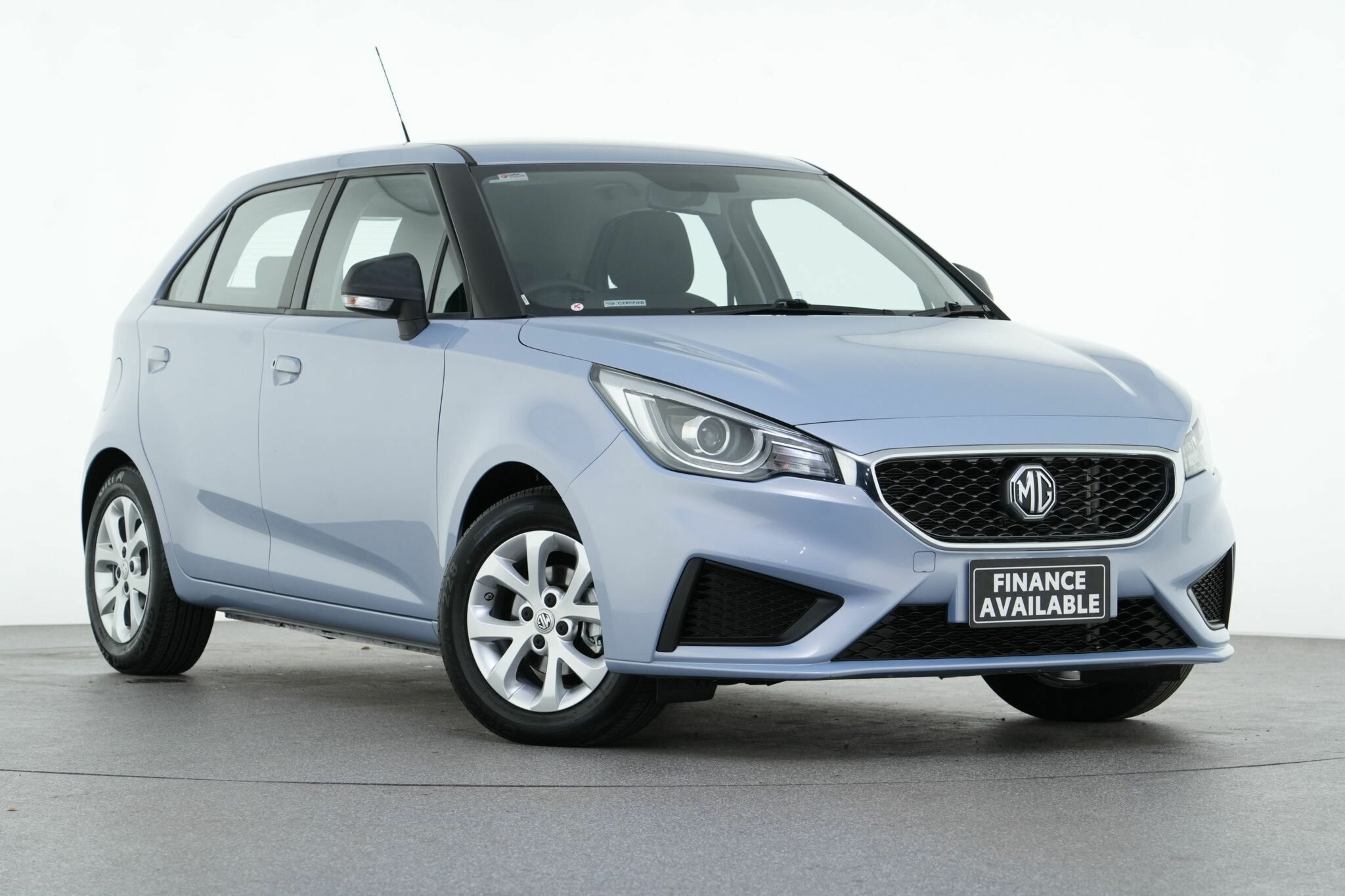MG Mg3 image 1