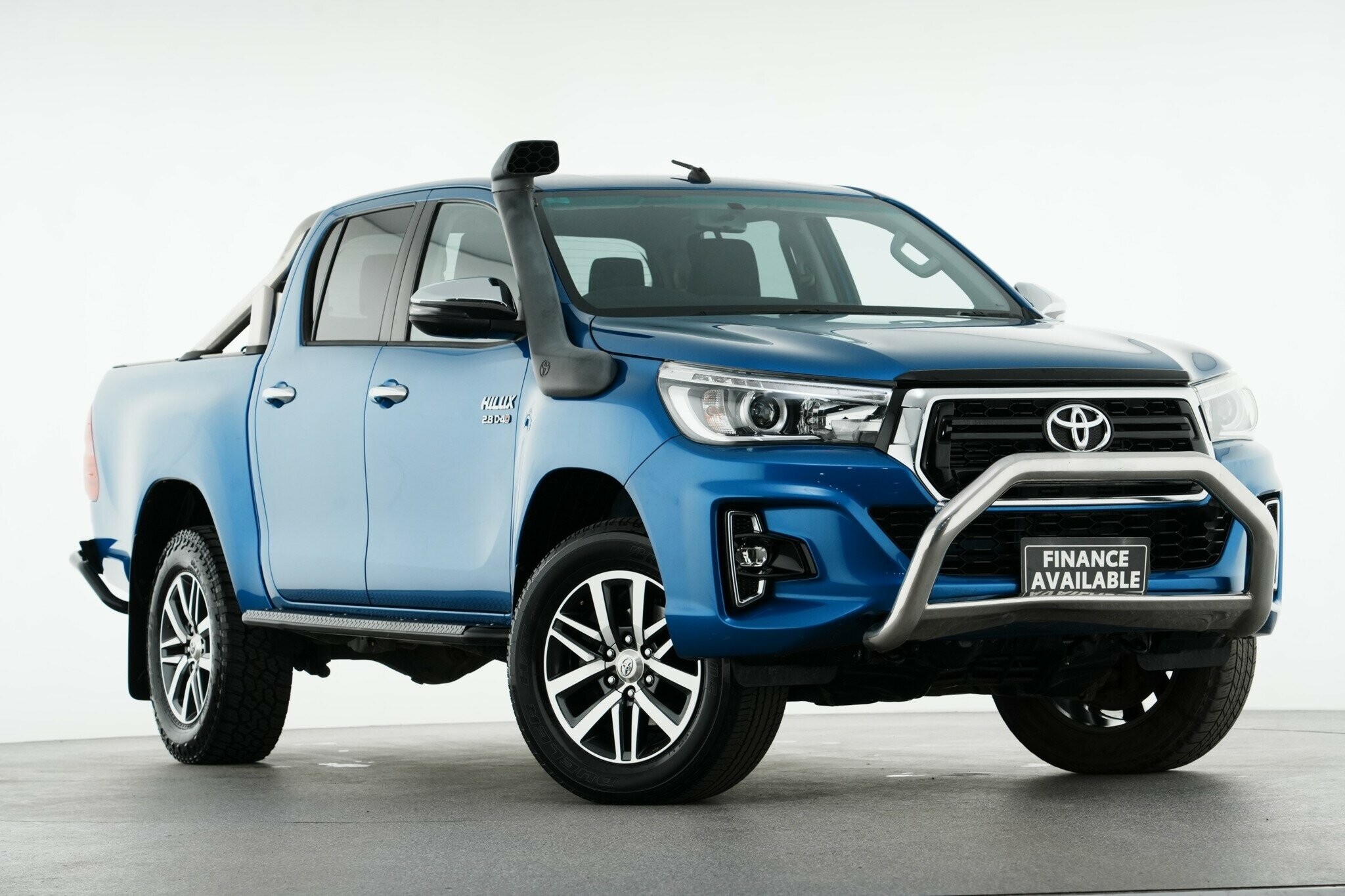 Toyota Hilux image 1