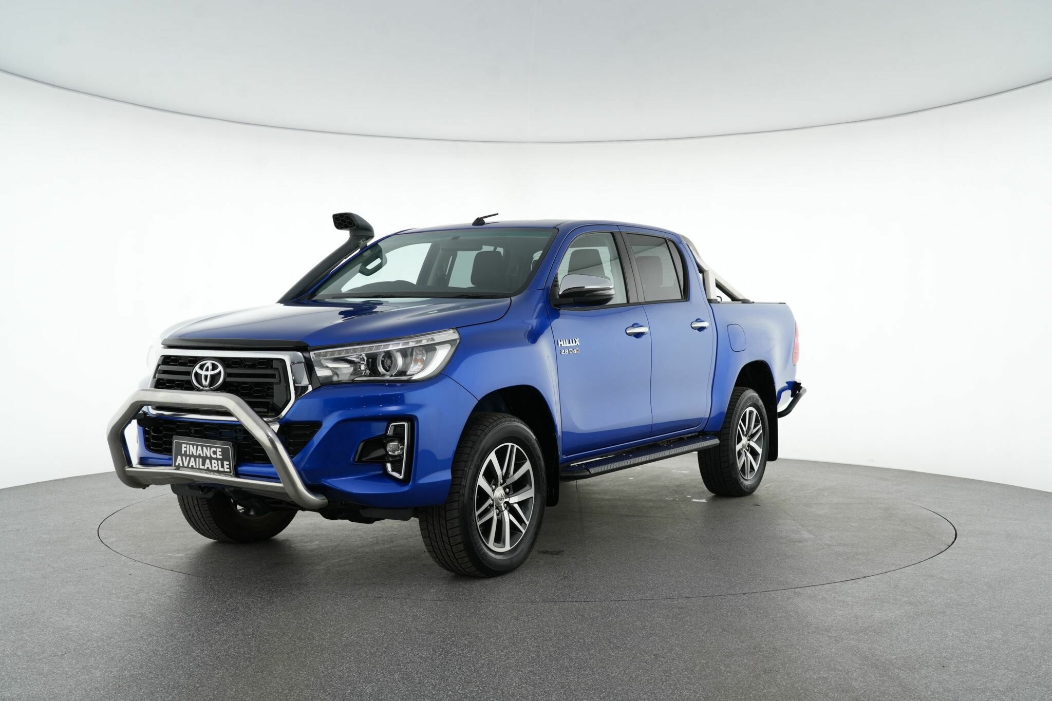 Toyota Hilux image 4