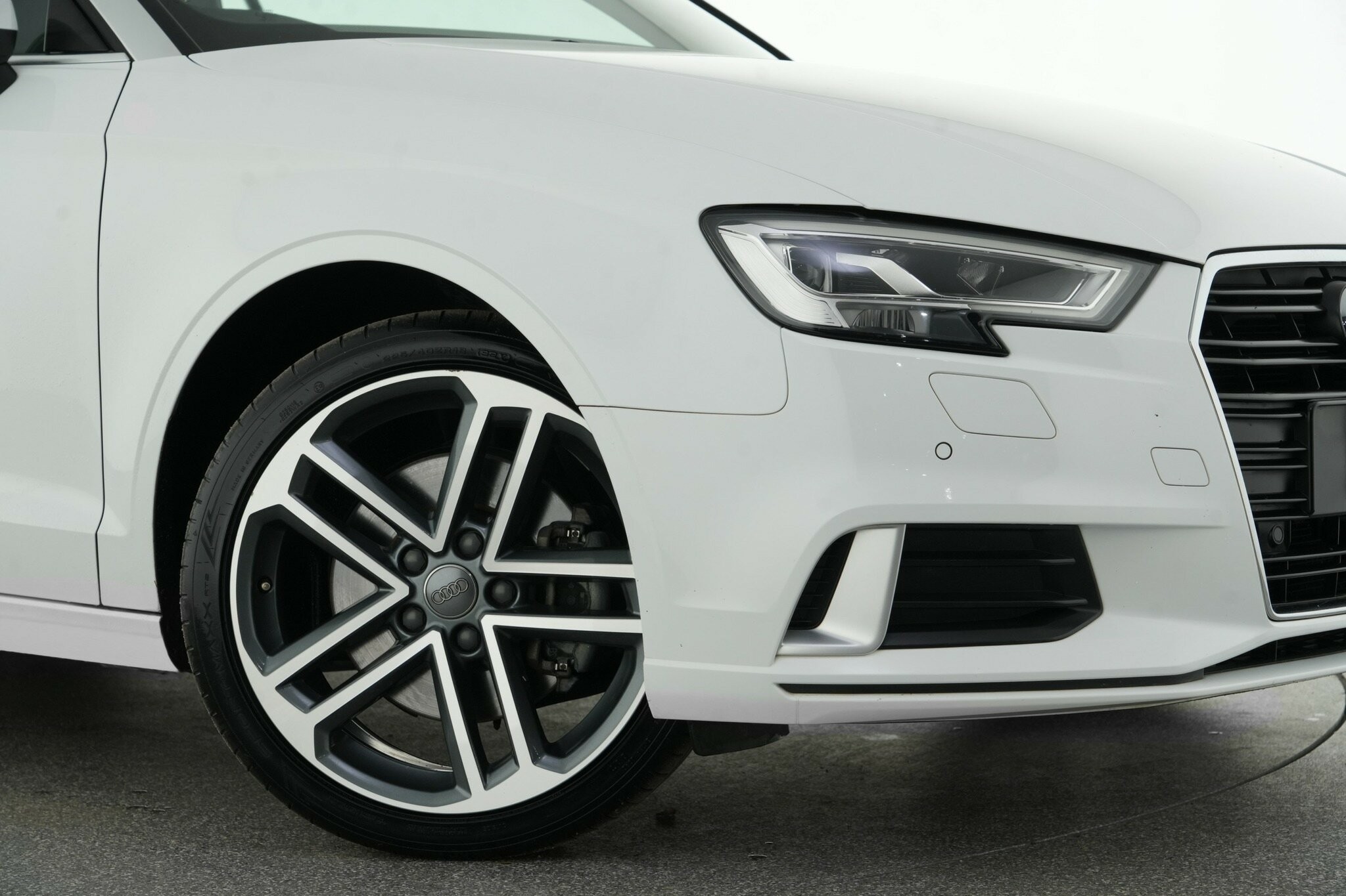 Audi A3 image 2