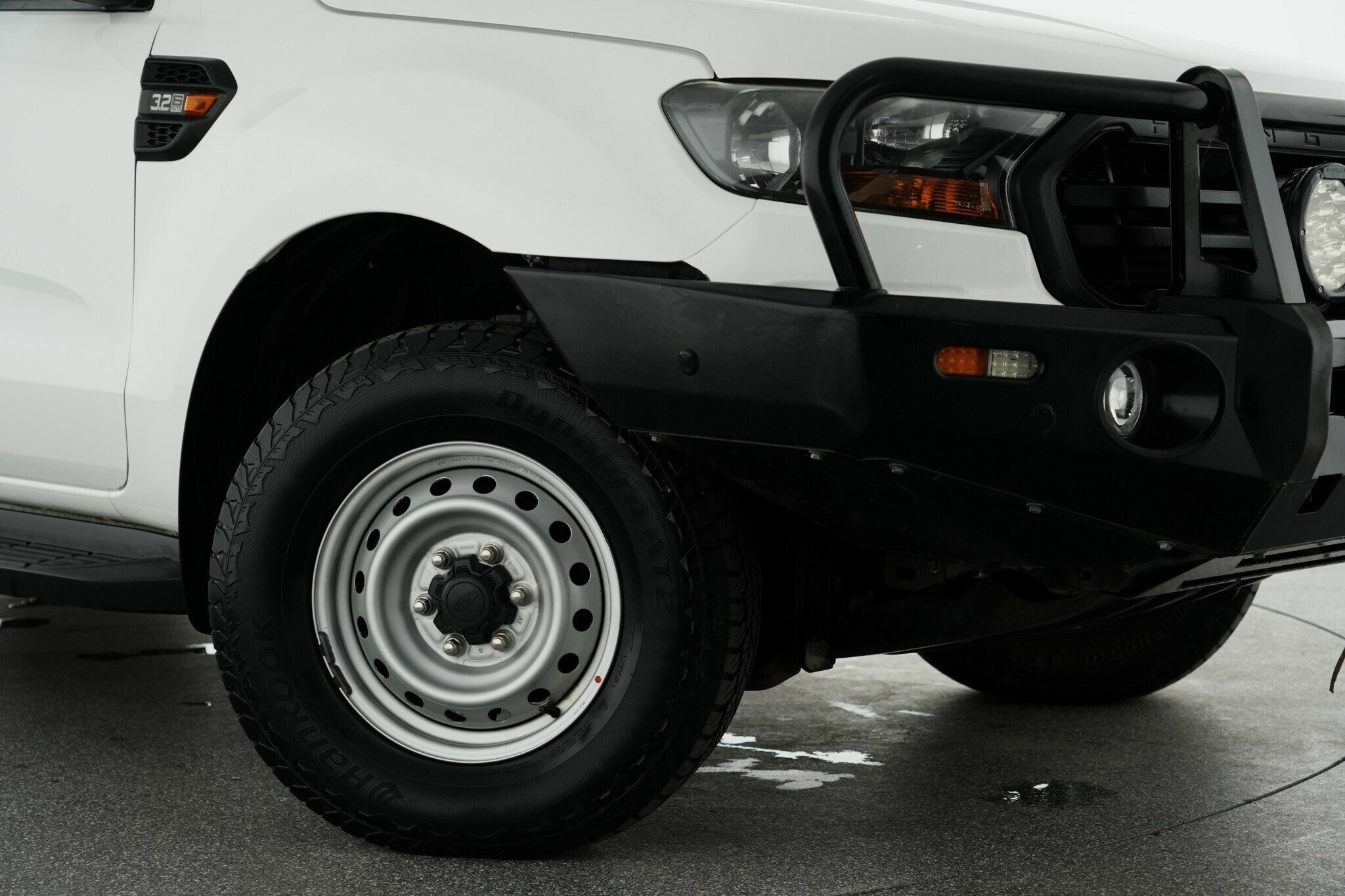 Ford Ranger image 2