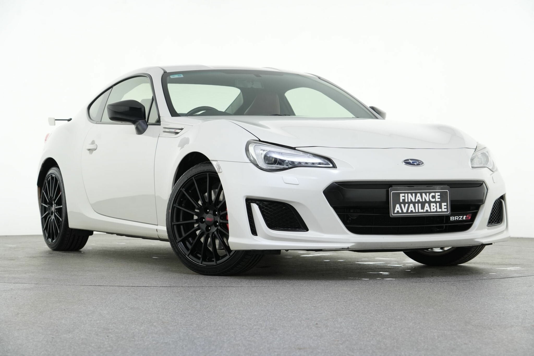 Subaru Brz image 1
