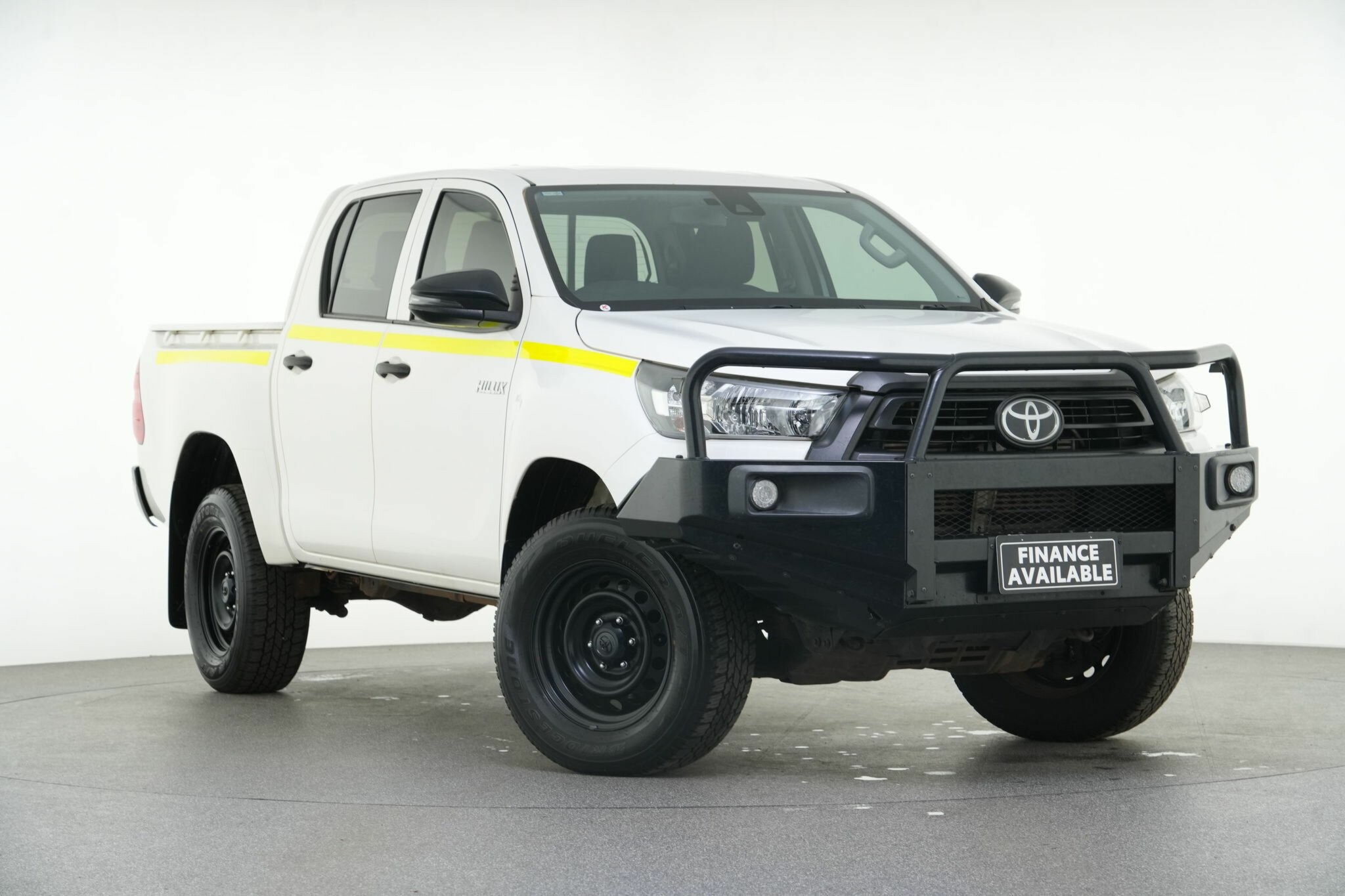 Toyota Hilux image 1