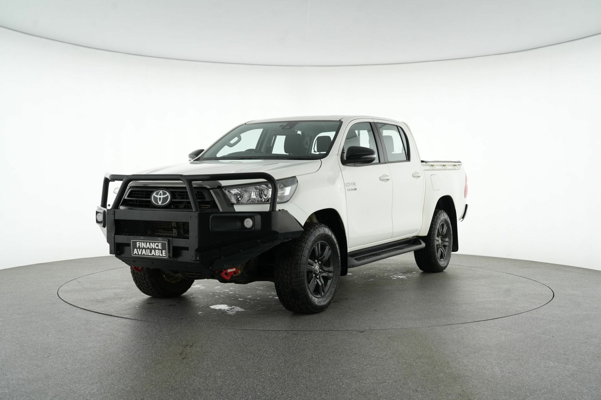 Toyota Hilux image 4