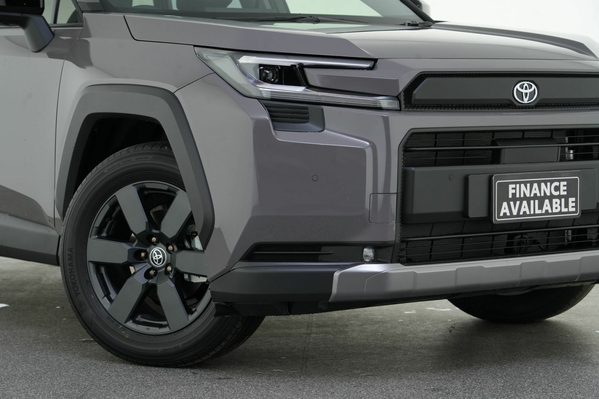 Toyota Rav4 image 2